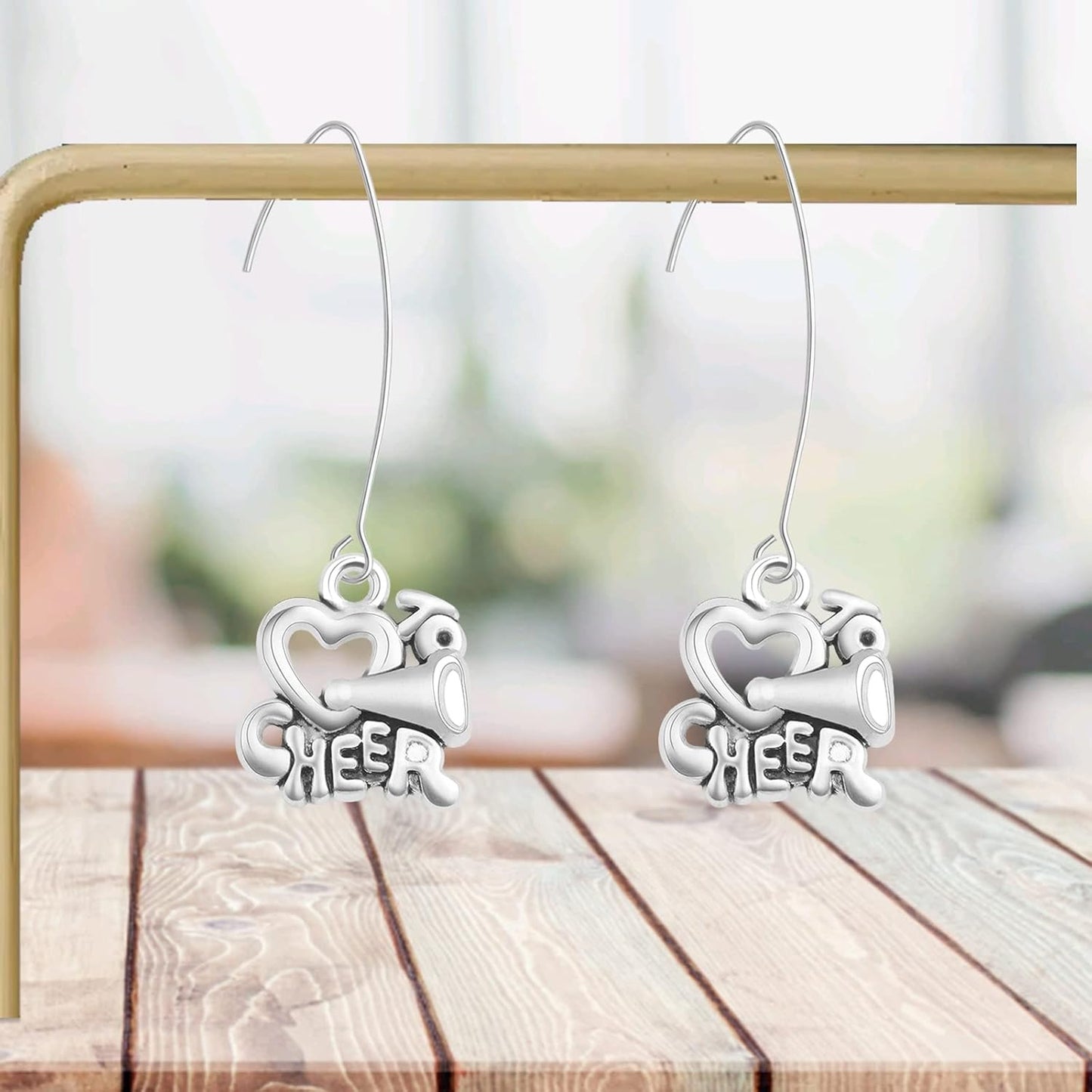 50pcs Antique Silver Heart Shape Cheer Horn Charms Alloy Love Cheer Loudspeaker Sport Pendants Craft Supplies for DIY Necklace Bracelet Jewelry Making Cheerleader Gifts