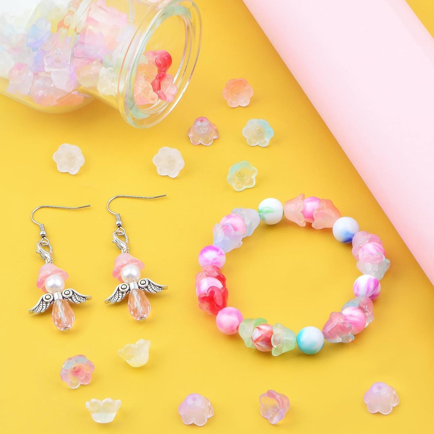 100pcs Czech Glass Flower Beads Mixed Colors Trumpet Flower Shape Loose Glass Beads Bell Flower Spacer Bead Caps Accessories for DIY Jewelry Making Beading Projects Gifts