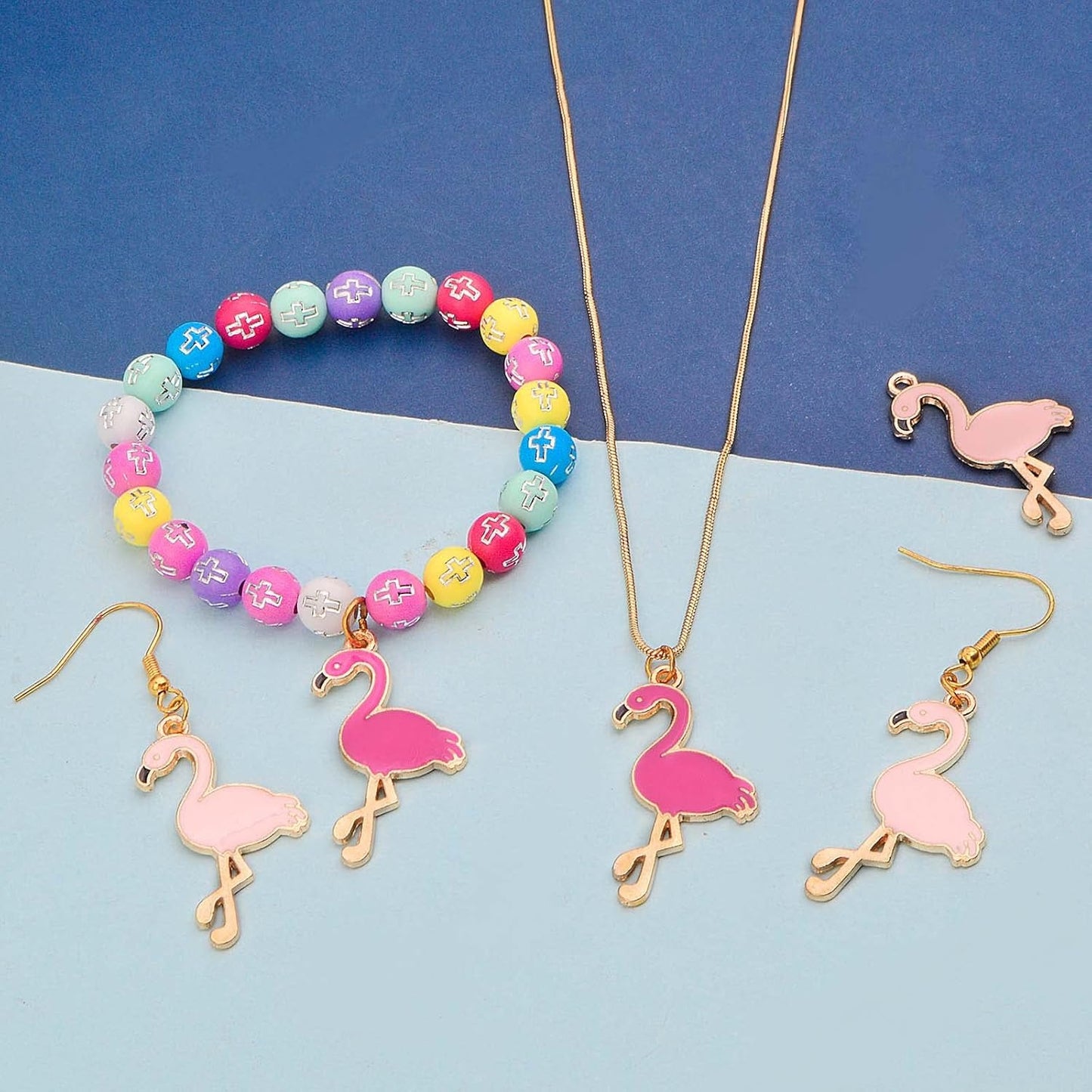 30pcs Enamel Flamingo Charms Alloy Tropical Bird Flamingo Animal Pendants Romantic Dangle Charms for DIY Necklace Earring Jewelry Making Valentine's Day Gifts, 2 Colors