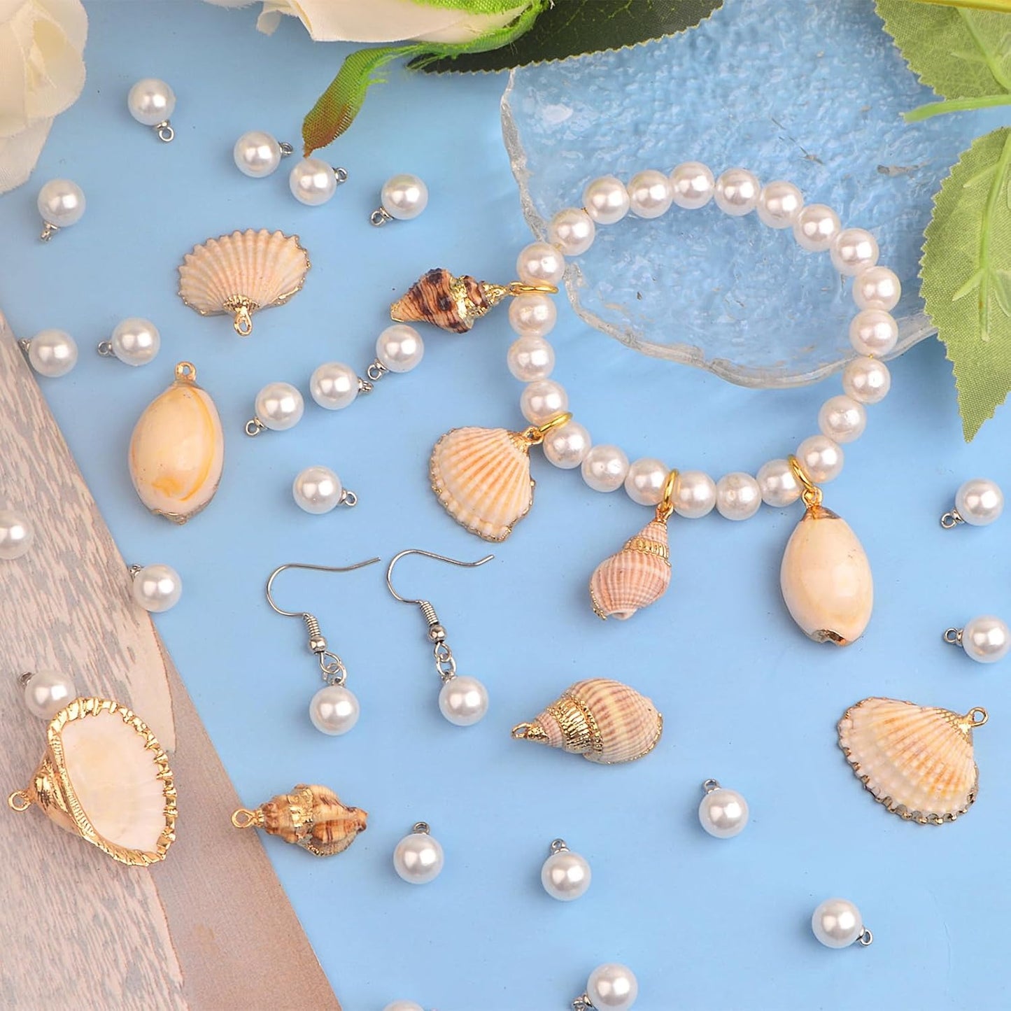 10pcs 5 Styles Natural Beach Shell Conch Seashell Charms Pendants and 30pcs 8 mm White Pearls Handmade Beads Set for Women DIY Crafts Jewelry Making Decoration Gift