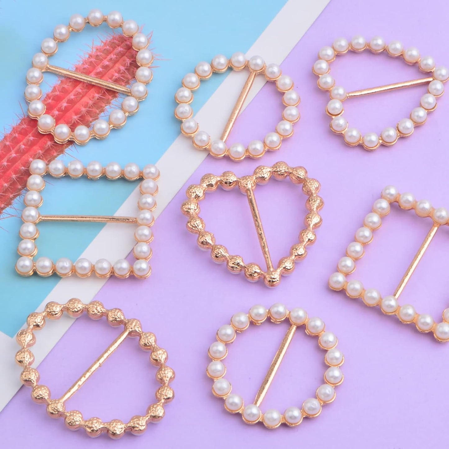 8pcs 4 Styles Metal T Shirt Scarf Clip Ring Round Square Oval Heart Shape Scarf Ring Clip Buckle with Pearl for Clothing Ring Wrap Holder Parties Costume Clothes Corner