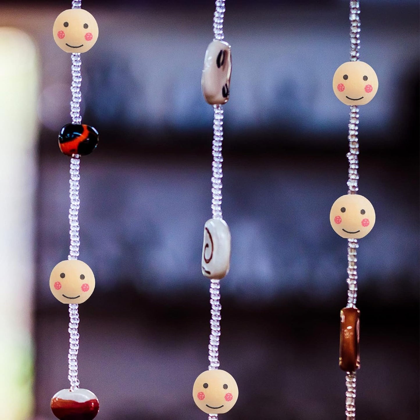 100pcs 16 mm Smile Face Natural Wood Beads Round Ball Smiley Wooden Spacer Beads Head Loose Crafts Beads for DIY Jewelry Making Chiristmas Tree Wreath Decoration, Hole: 4 mm