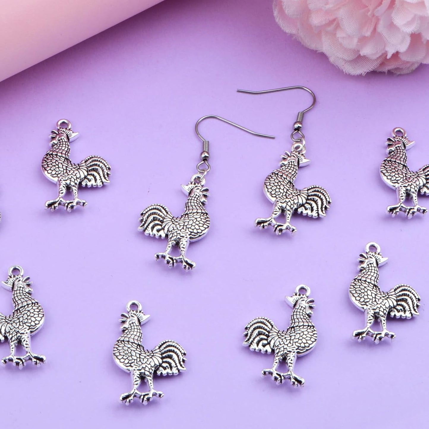 50pcs Antique Silver Rooster Cock Chicken Charms Vintage Alloy Chicken Farm Animal Rooster Shape Dangle Pendants for DIY Bracelets Necklaces Jewelry Making Findings