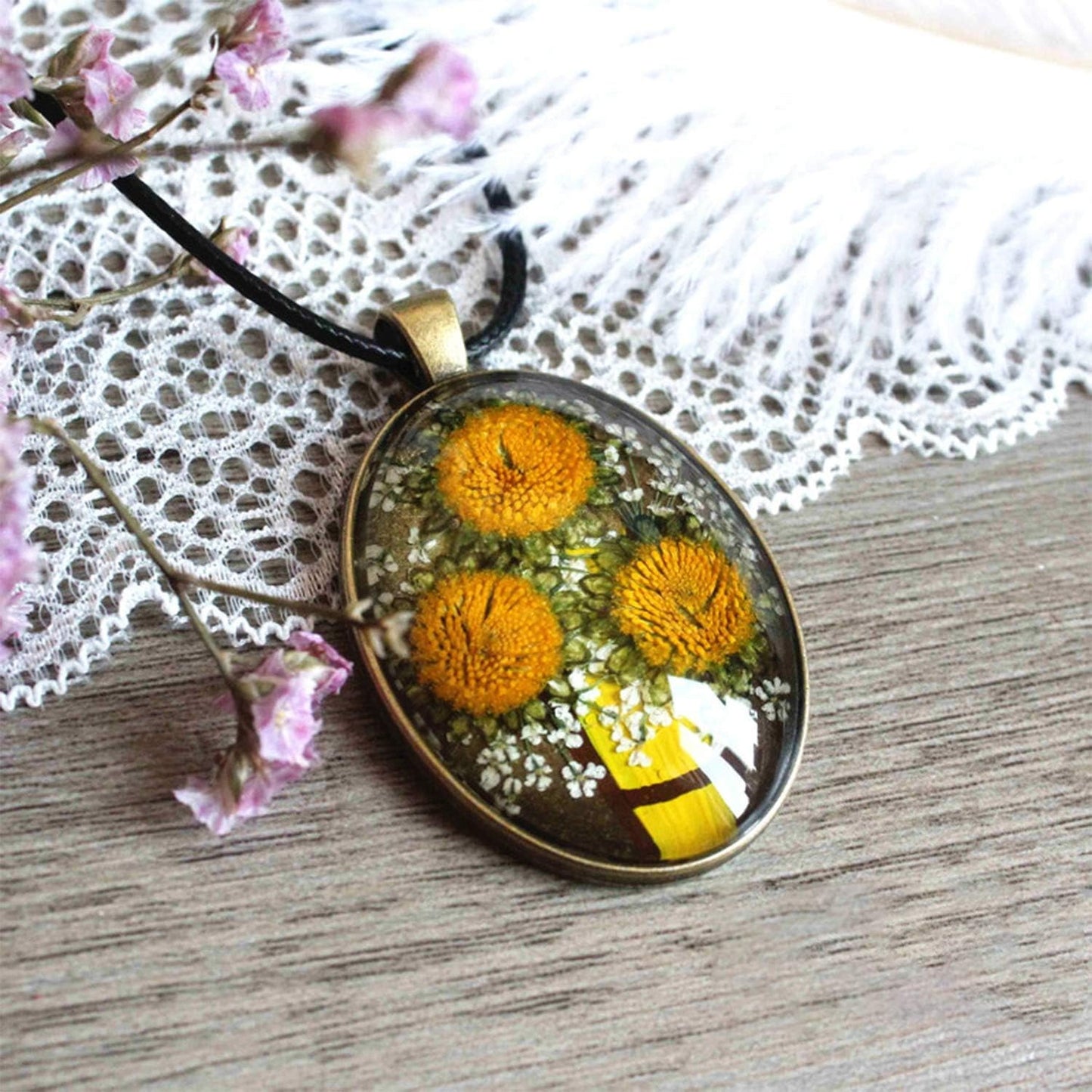 Open Back Bezel Pendants, 30 Pieces Mixed Geometric Hollow Pendants Bezel Charms for Resin Earrings Necklace Bracelet, 3 Colors