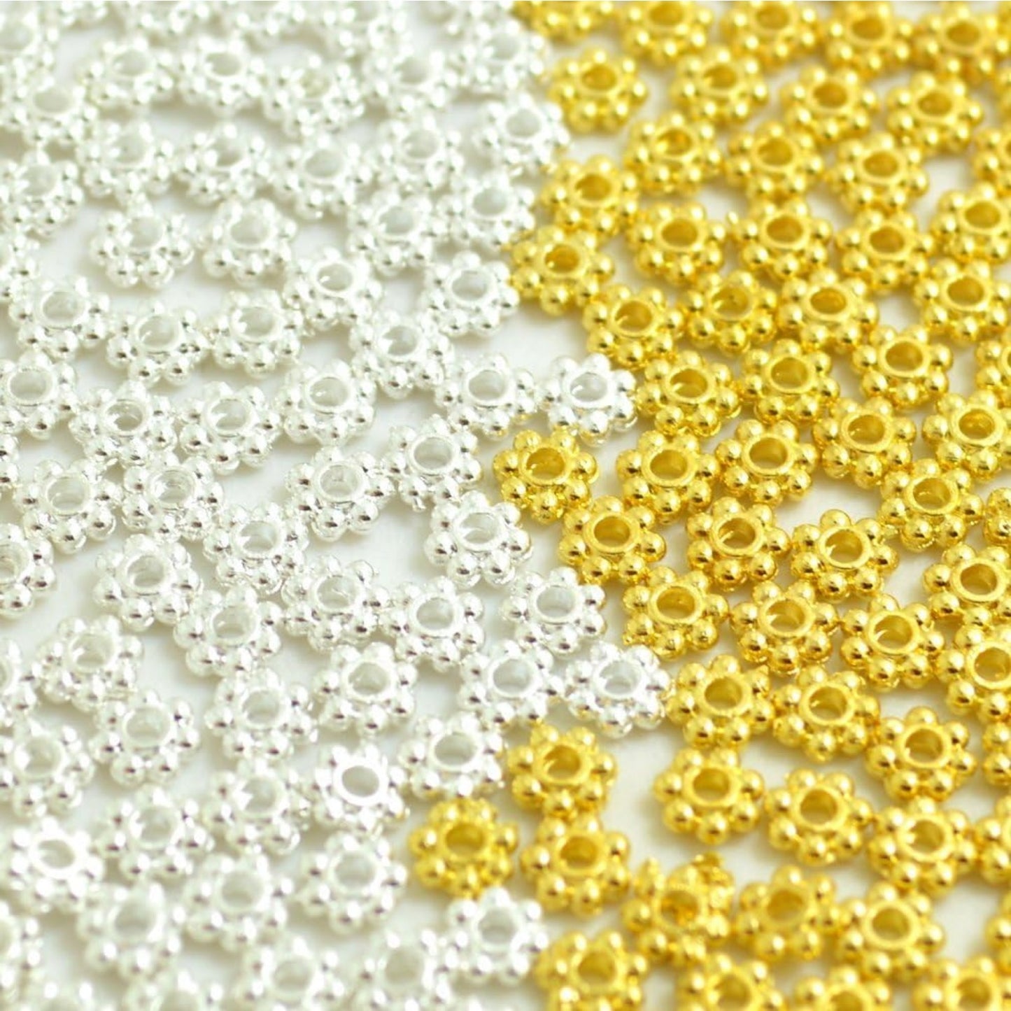 BronaGrand 500pcs Metal Daisy Spacer Beads 4mm for DIY Jewelry Making,Gold and Silver