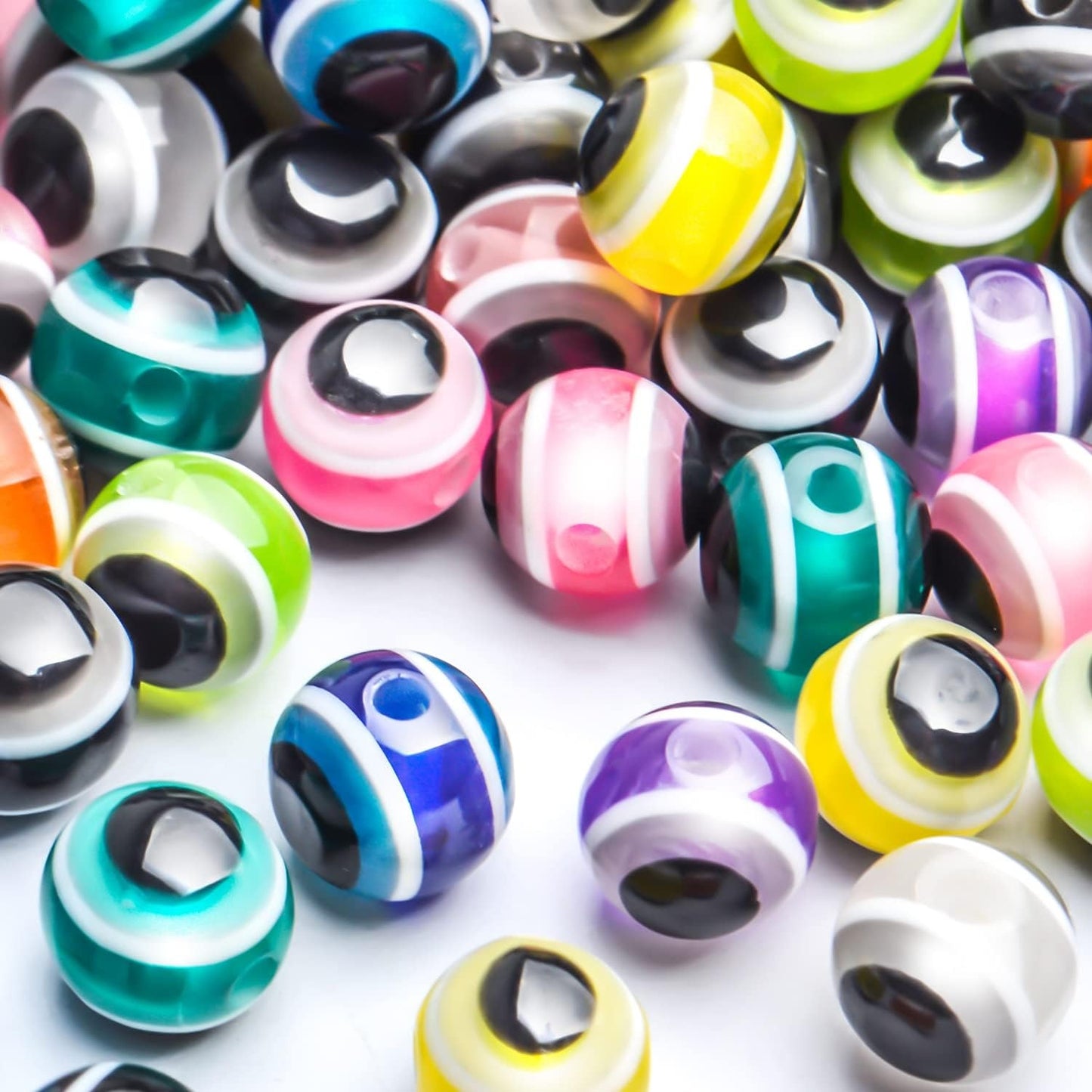 Evil Eye Beads, 200pcs 8 mm Mixed Color Evil Eye Bead Charms Small Flat Round Evil Eye Spacer Beads Pendants for DIY Handmade Bracelets Necklace Jewelry Making