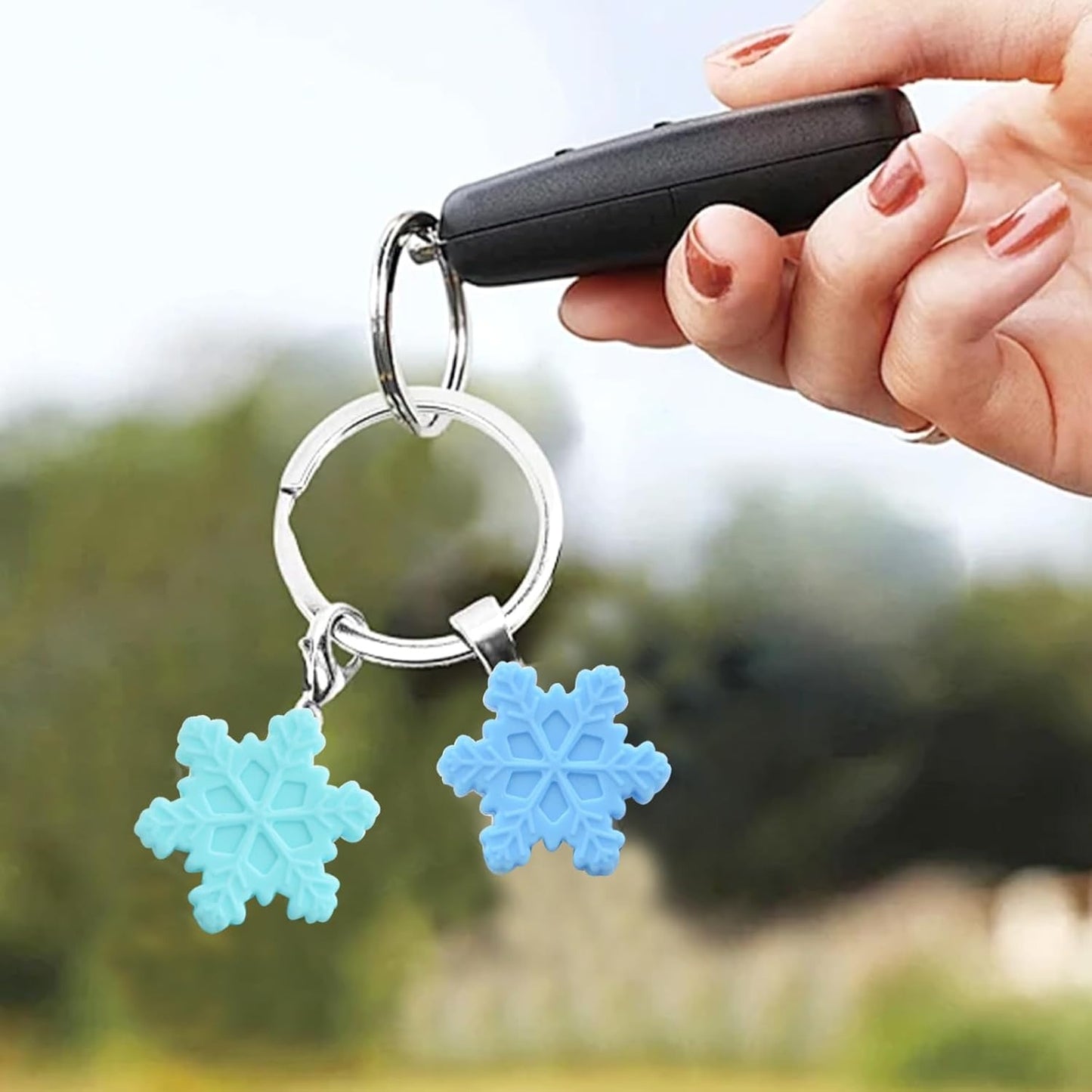 15pcs Snowflake Beads Silicone Focal Beads Christmas Snowflake Shaped Rubber Bead Winter Xmas Loose Beads for Beadable Pen DIY Keychain Bracelet Crafts Jewelry Making, 3 Colors