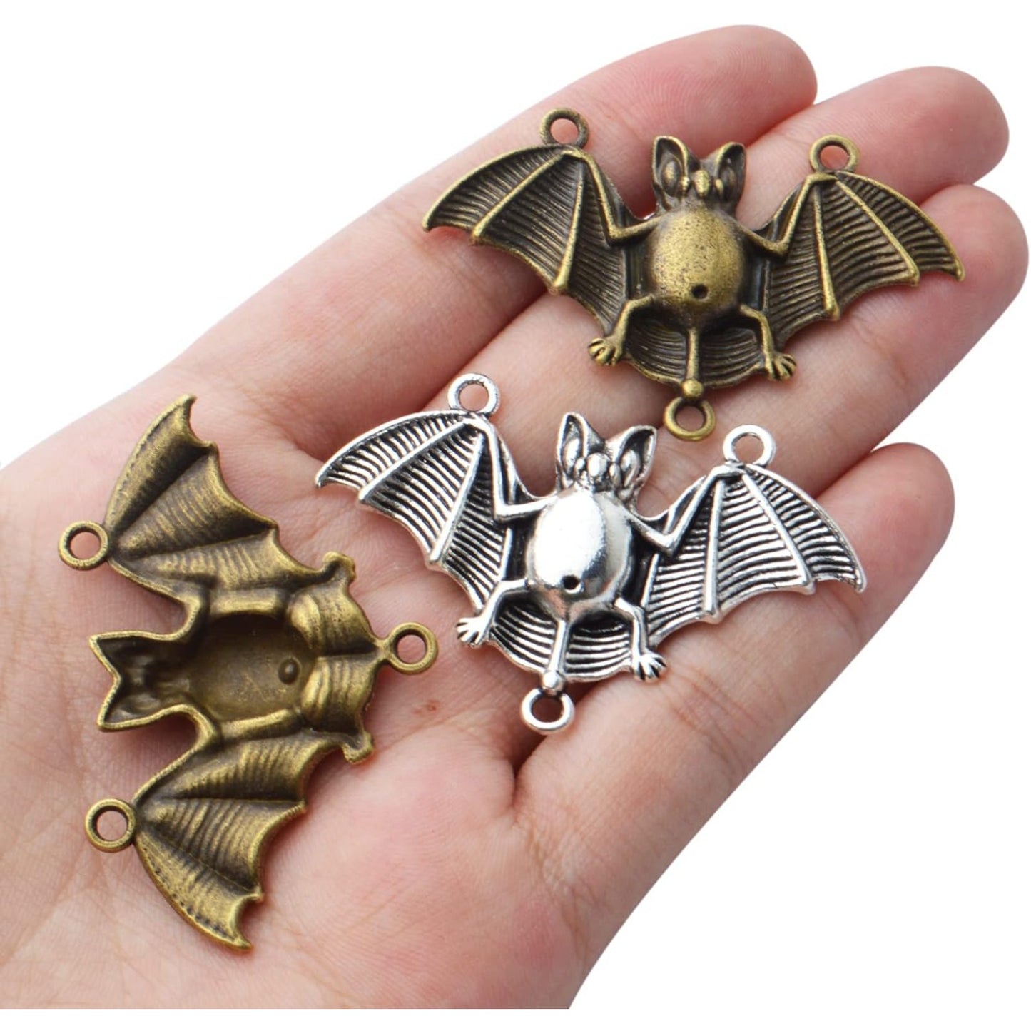 20pcs Bat Pendant Charms Alloy Halloween Spooky Flittermouse Flying Vampire Bat Connector Charms Animal Bead Charms for DIY Jewelry Making and Crafting,47.6mm×30mm