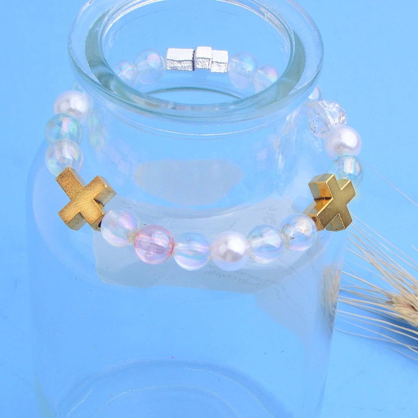 40pcs Mini Cross Shape Spacer Bead Antique Alloy Cross Crucifix Beads European Large Hole Loose Bead with A Box for DIY Jewelry Bracelet Jewelry Making Supplies, 2 Colors