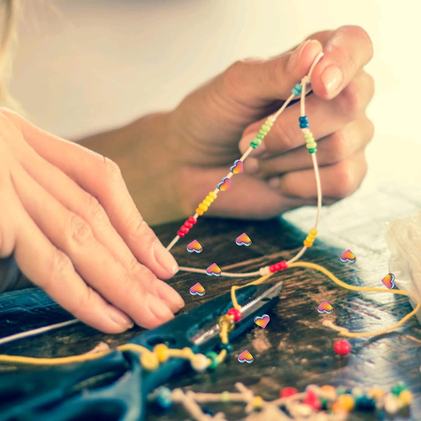 20pcs Cute Heart Shape Spacer Beads Alloy Heart Loose Charm Beads Handmade Accessories for DIY Necklace Earrings Jewelry Making Valentine's Day, Rainbow Color