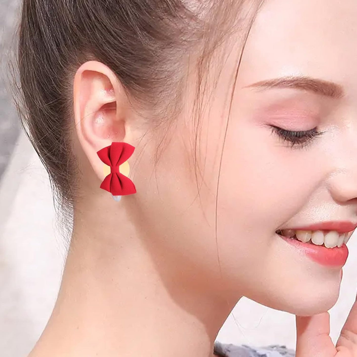 20pcs 2 Colors Invisible Clip-on Earring Converters Allergy-Free Brass U Shaped Adhesive Resin Earring Clips Components for Non-Pierced Ears DIY Jewelry Making Findings