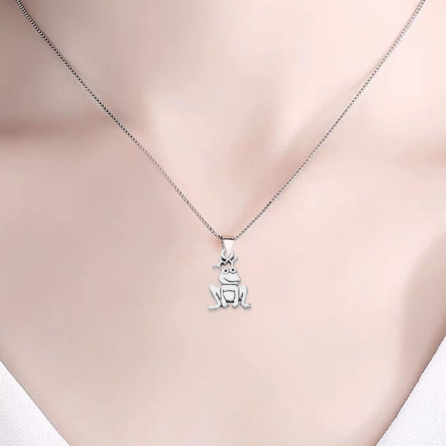 60pcs Antique Silver Plated Frog Charms Pendants Alloy Animal Pendant Charms Craft Supplies for DIY Earrings Necklace Bracelet Jewelry Making, 5 Styles