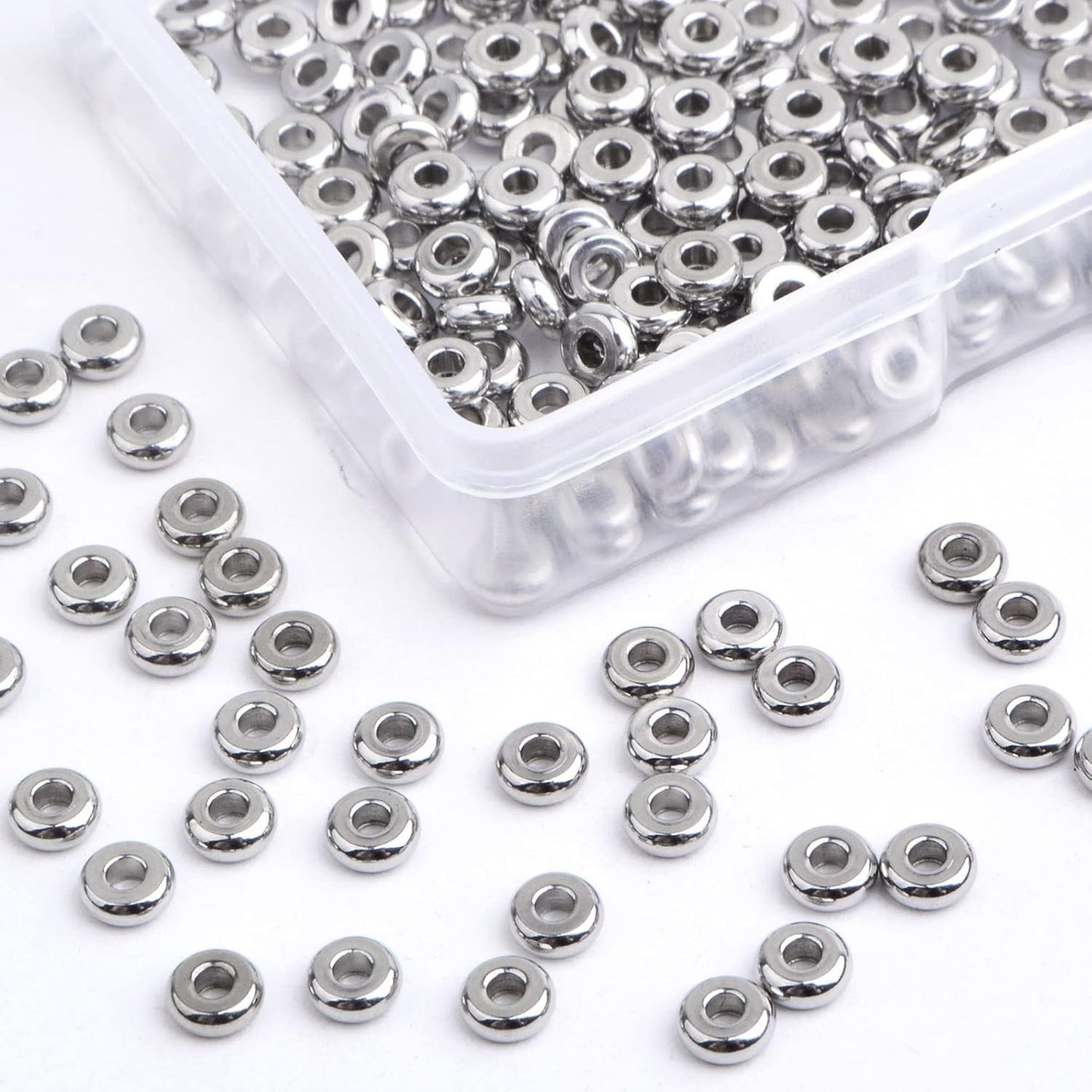 200pcs 4 mm Flat Round Spacer Beads Stainless Steel Disc Rondelle Spacer Loose Beads Slices with a Box Accessories for DIY Necklace Bracelet Jewelry Making Findings