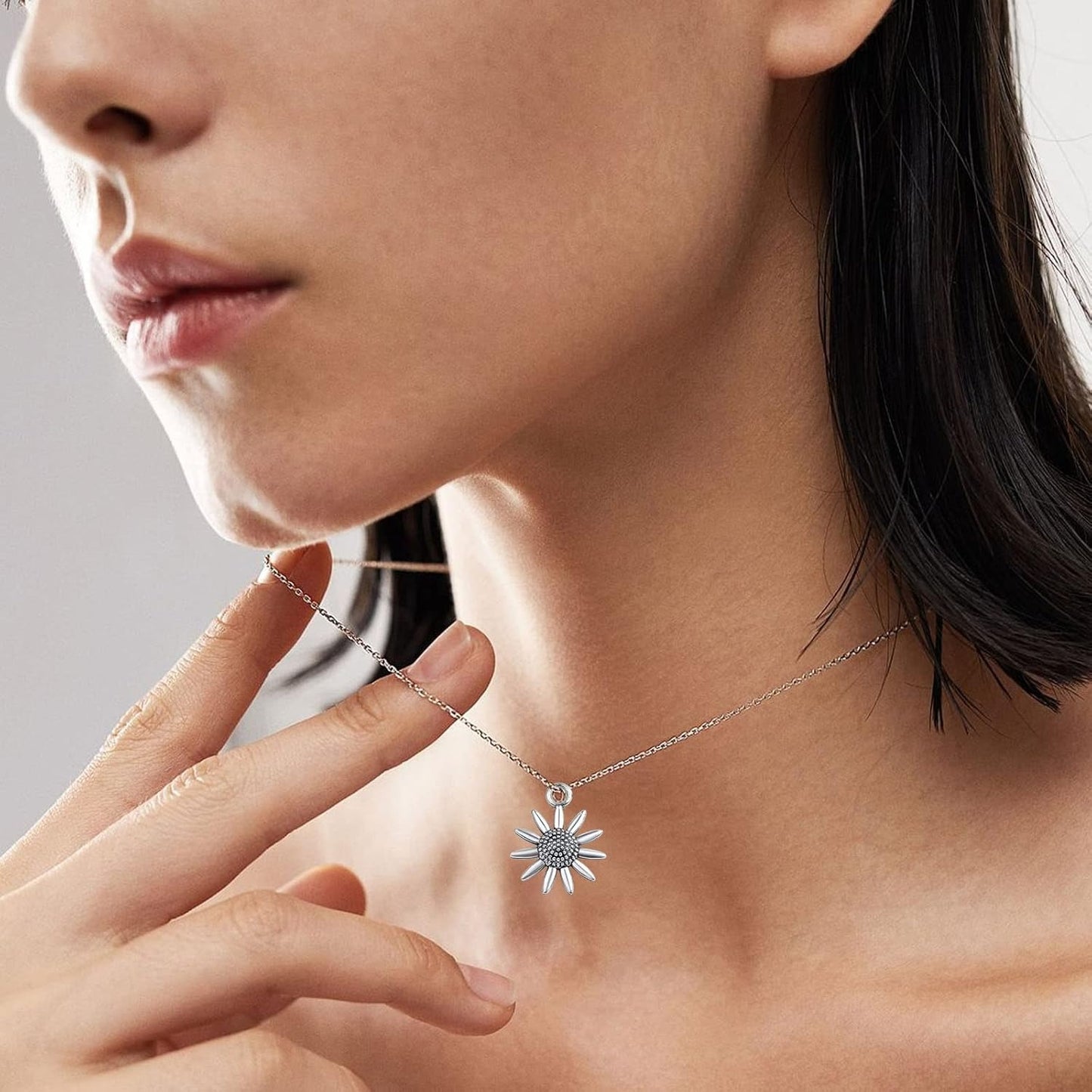 60 Pieces Antique Silver Lovely Sunflower Shaped Charms Vintage Alloy Daisy Flower Dangle Pendants Findings for DIY Necklace Bracelet Earrings Jewelry Making