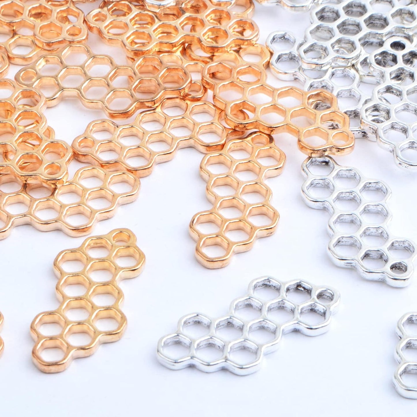 50pcs Hollowed Honeycomb Shape Pendant Charms Alloy Bee Honeycomb Open Back Bezel Pendants for DIY Necklace Bracelet Resin Crafts Jewelry Making, 2 Colors