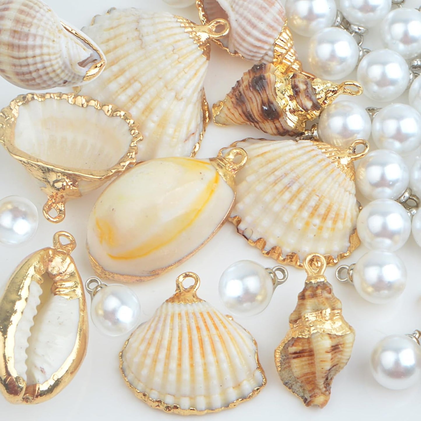 10pcs 5 Styles Natural Beach Shell Conch Seashell Charms Pendants and 30pcs 8 mm White Pearls Handmade Beads Set for Women DIY Crafts Jewelry Making Decoration Gift