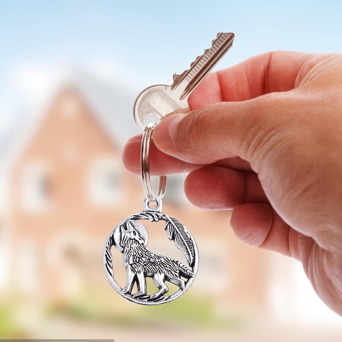 40 Pieces Antique Silver Wolf Charms Pendants Vintage Alloy Wolf Animal Dangle Pendants Craft Supplies for DIY Necklace Bracelet Keychains Jewelry Making, 25 x 21 mm