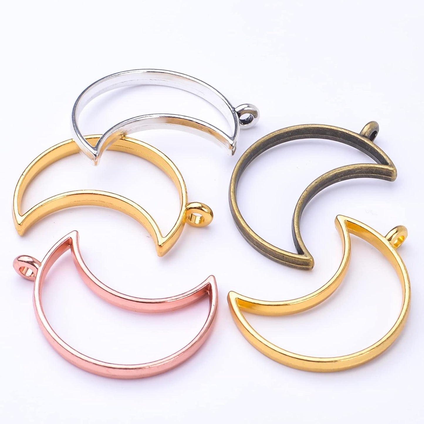 20pcs 4 Colors Moon Open Bezel Pendants Charms Crescent Charms Resin Molds Open Back Pendant Blanks Hollow Frame Pendants for Resin Jewelry DIY Crafts Making