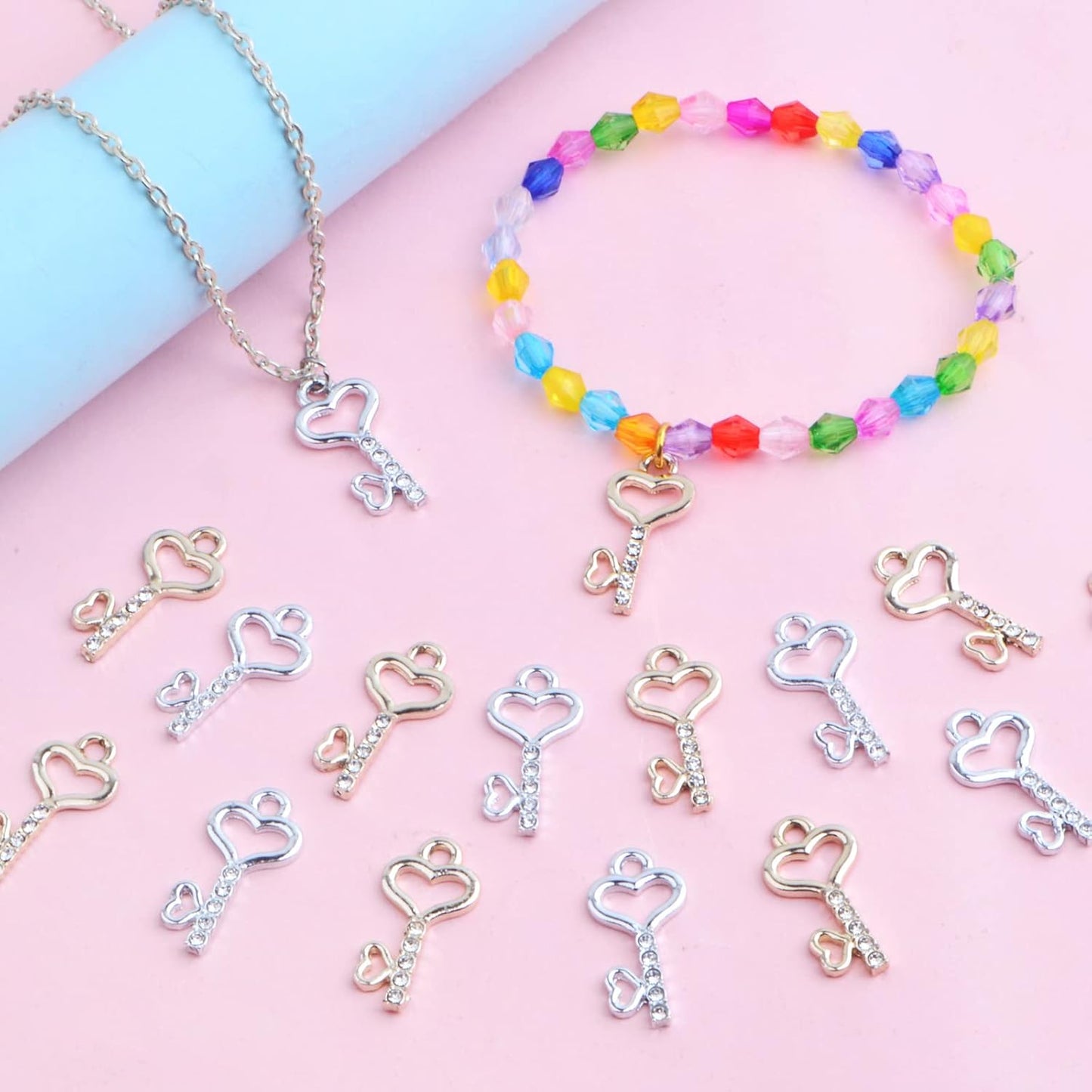 30pcs Heart Key Pendant Charms Mini Metal Heart Shape Key Pendants with Rhinestone Handmade Accessories for Bracelet Keychains Jewelry Making Valentine's Day Gifts, 2 Colors