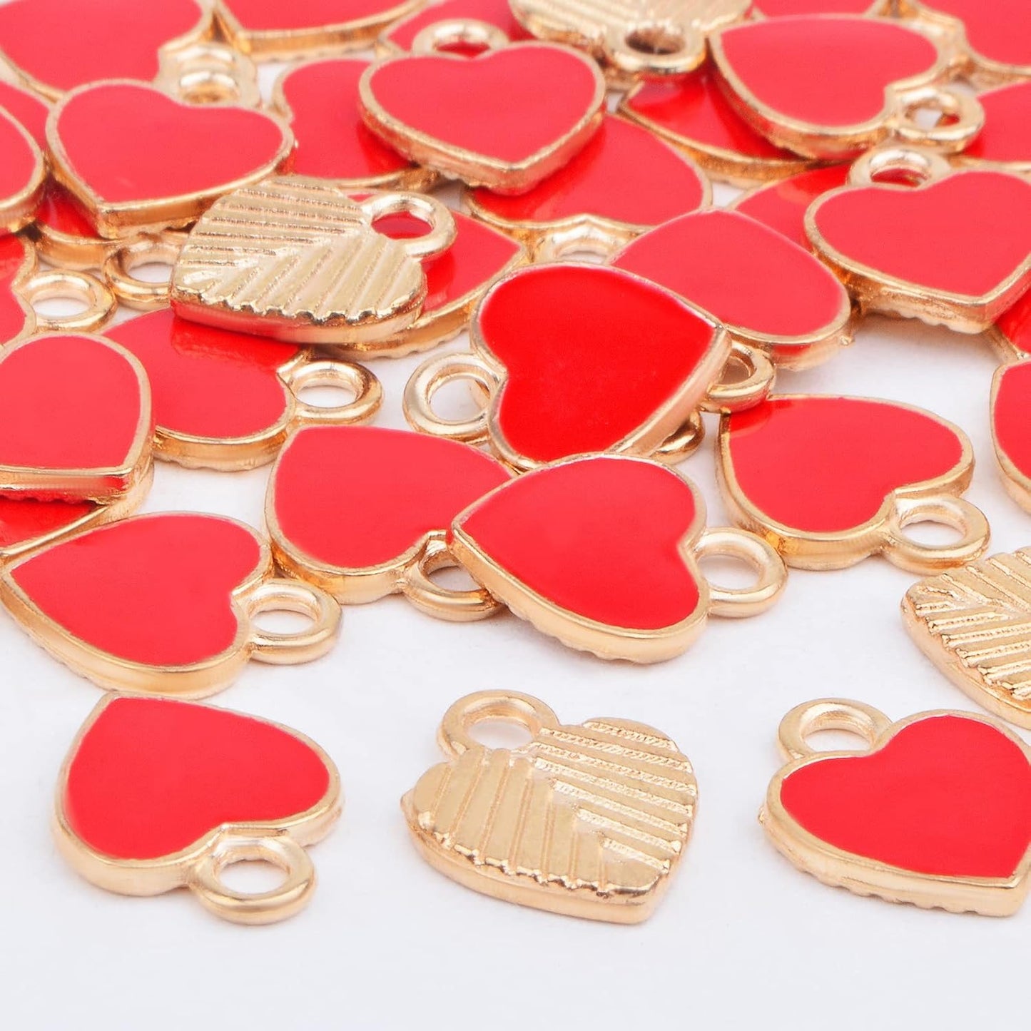 50pcs Enamel Red Heart Shaped Charms Alloy Love Heart Dangle Pendants Valentine’s Day Hanging Ornaments for DIY Bracelet Necklace Earrings Jewelry Making Decor
