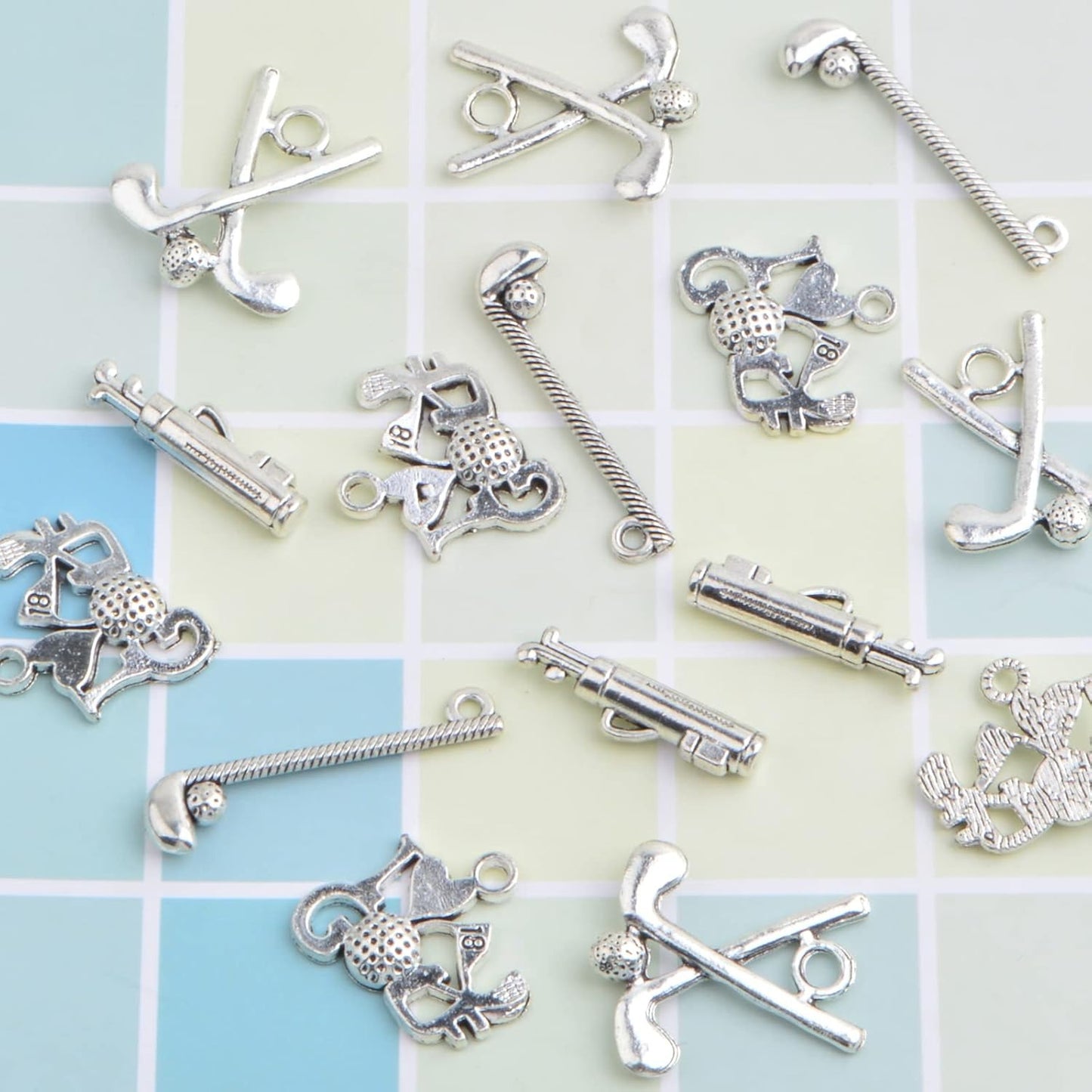 40pcs Antique Silver Assorted Golf Theme Charms Tibetan Alloy Sports Spirit Golfing Pendants Golf Club Charms Bulk for DIY Crafts Necklace Earrings Jewelry Making, 4 Styles