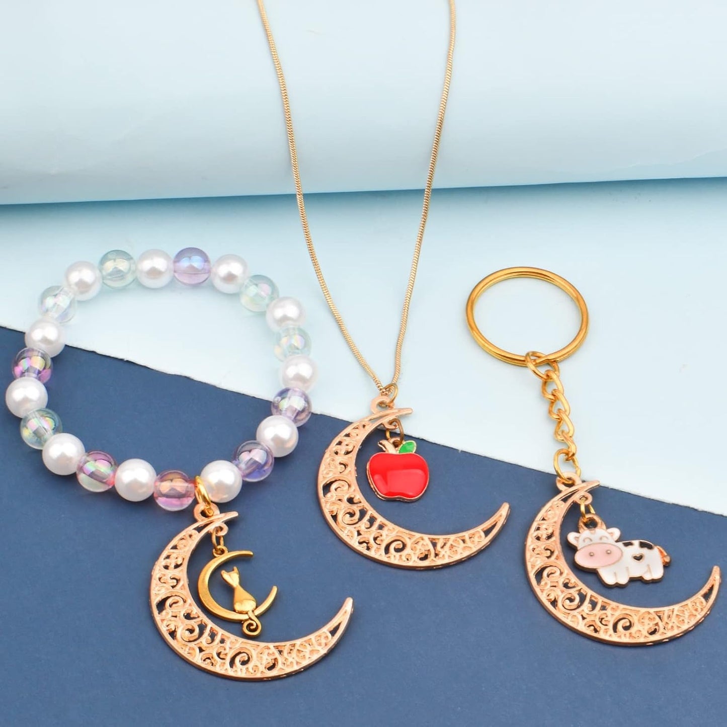 40pcs Hollow Moon Charms Crescent Moon Pendants Celestial Charms Crafts Supplies for DIY Bracelet Necklace Jewelry Making Accessory