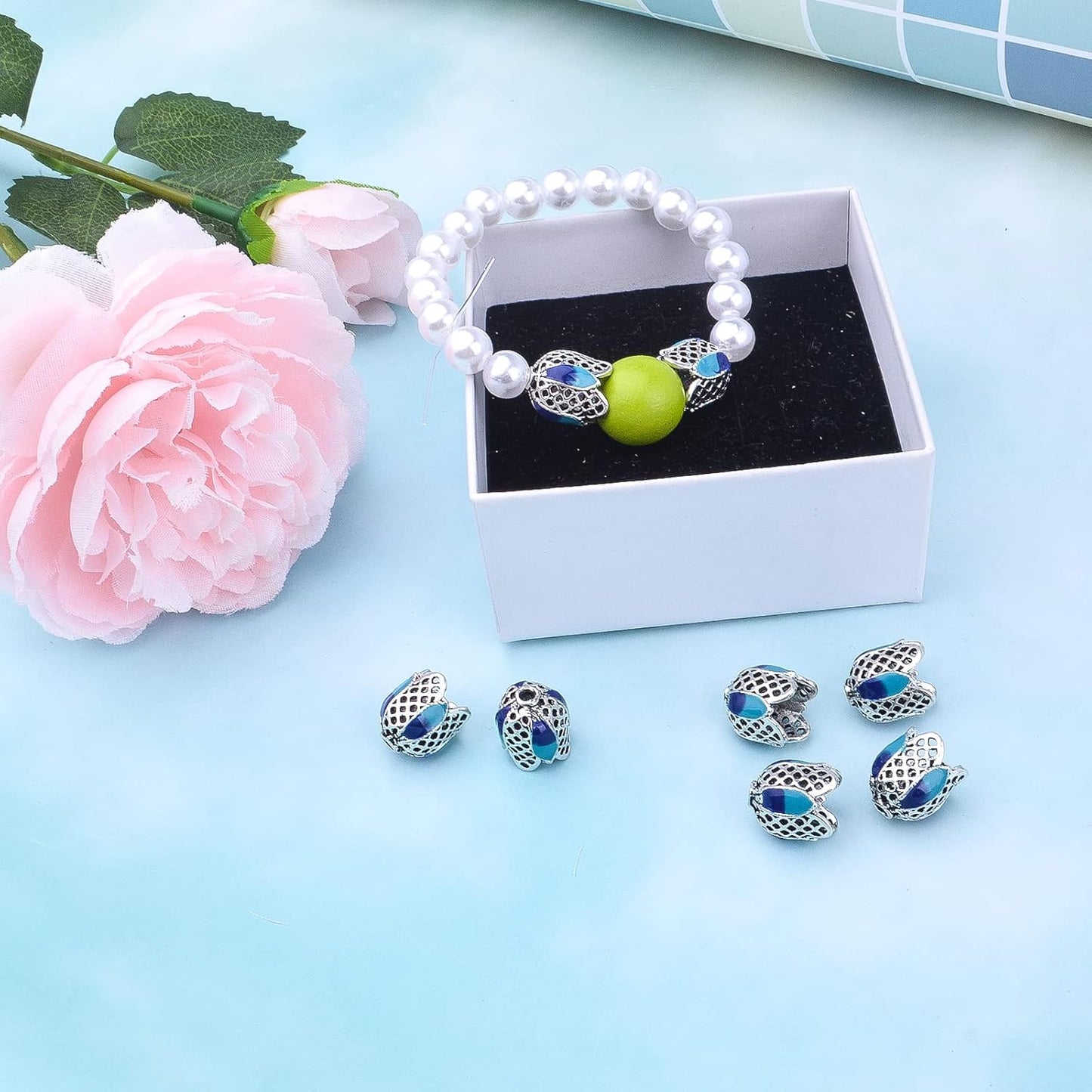 30pcs Enamel Flower Bead Caps Tibetan Alloy Vintage Hollow Tassel End Caps Loose Spacer Beads for DIY Charm Bracelet Necklace Earrings Jewelry Making, 13.5 mm x 12 mm