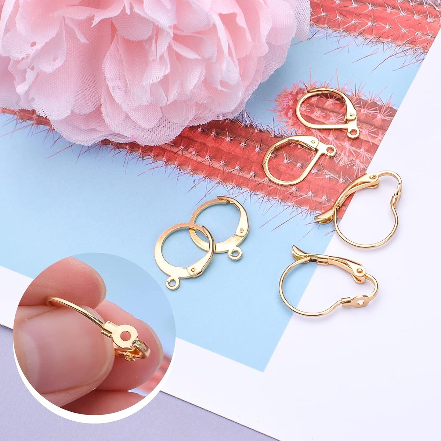 30pcs Gold Plated French Earring Hooks Hypoallergenic Stainless Steel Leverback Earwire Dangle Earring Hooks for Women Jewelry Making Christmas Party Favor, 3 Styles