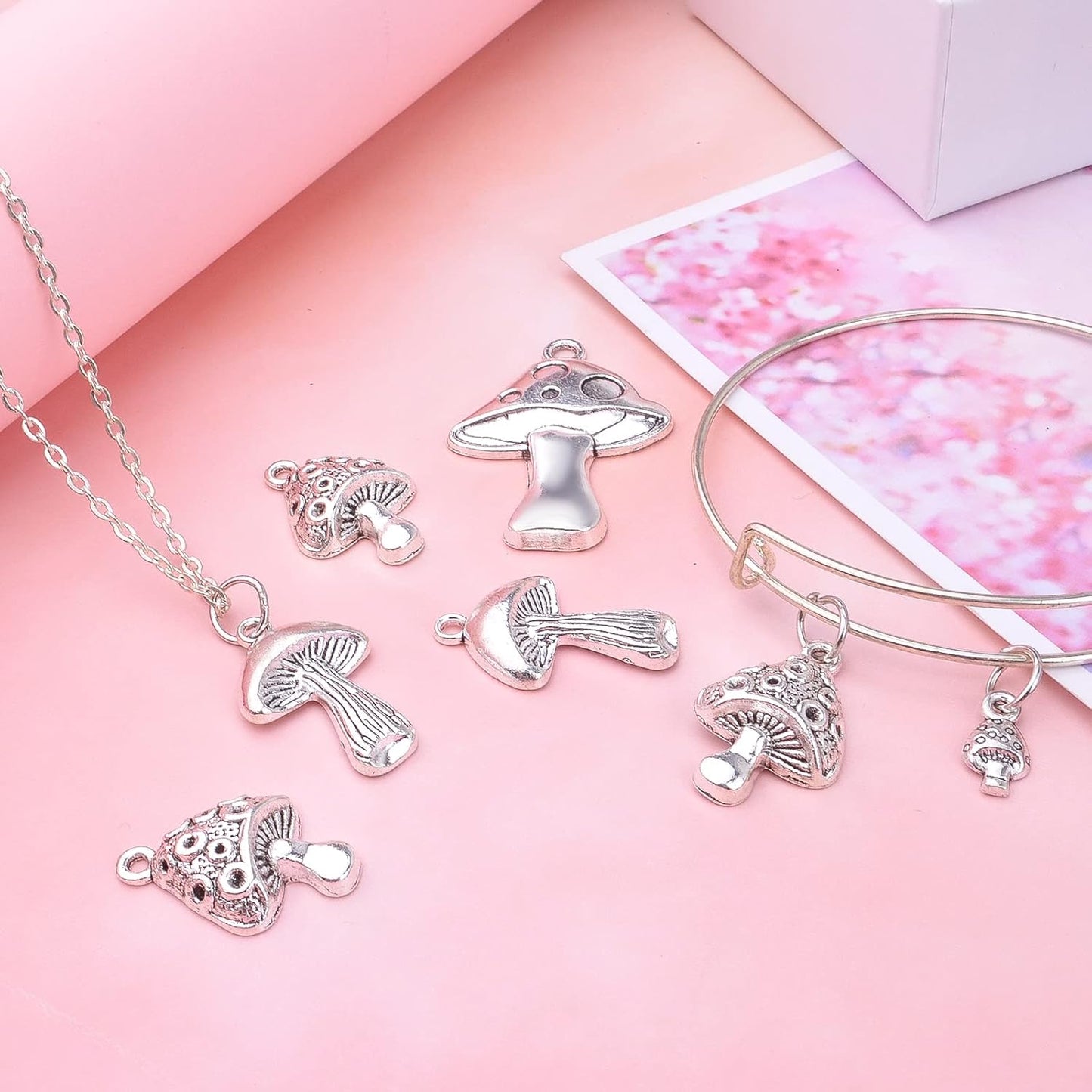 40pcs Antique Silver Mushroom Charms Pendants Tibetan Alloy Vintage Mushroom Bead Charms Jewelry Making Accessories for DIY Necklace Bracelet Earrings, 4 Styles