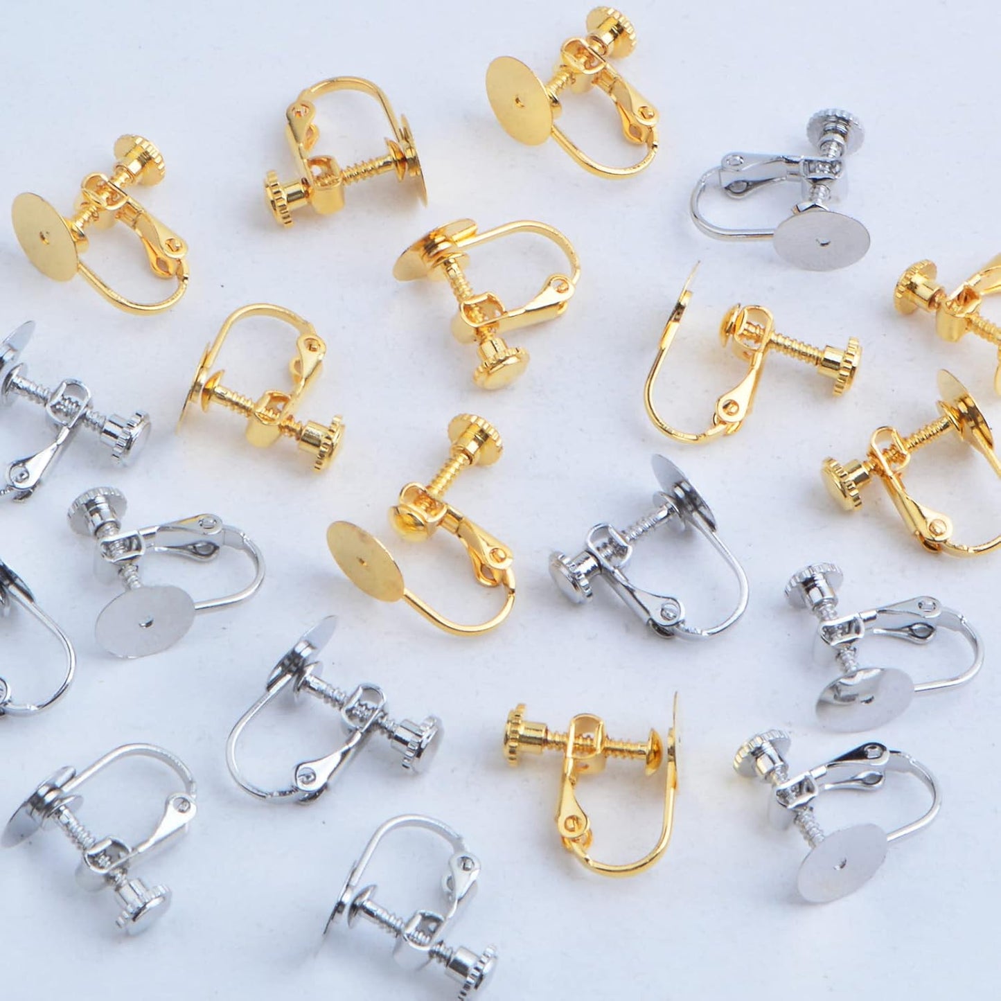 20pcs Stainless Steel Screw Clip-on Earring Converters Components Hypoallergenic Flat Round Earring Bezel Tray Clips for Non-Pierced Ears DIY Earrings Making, 2 Colors