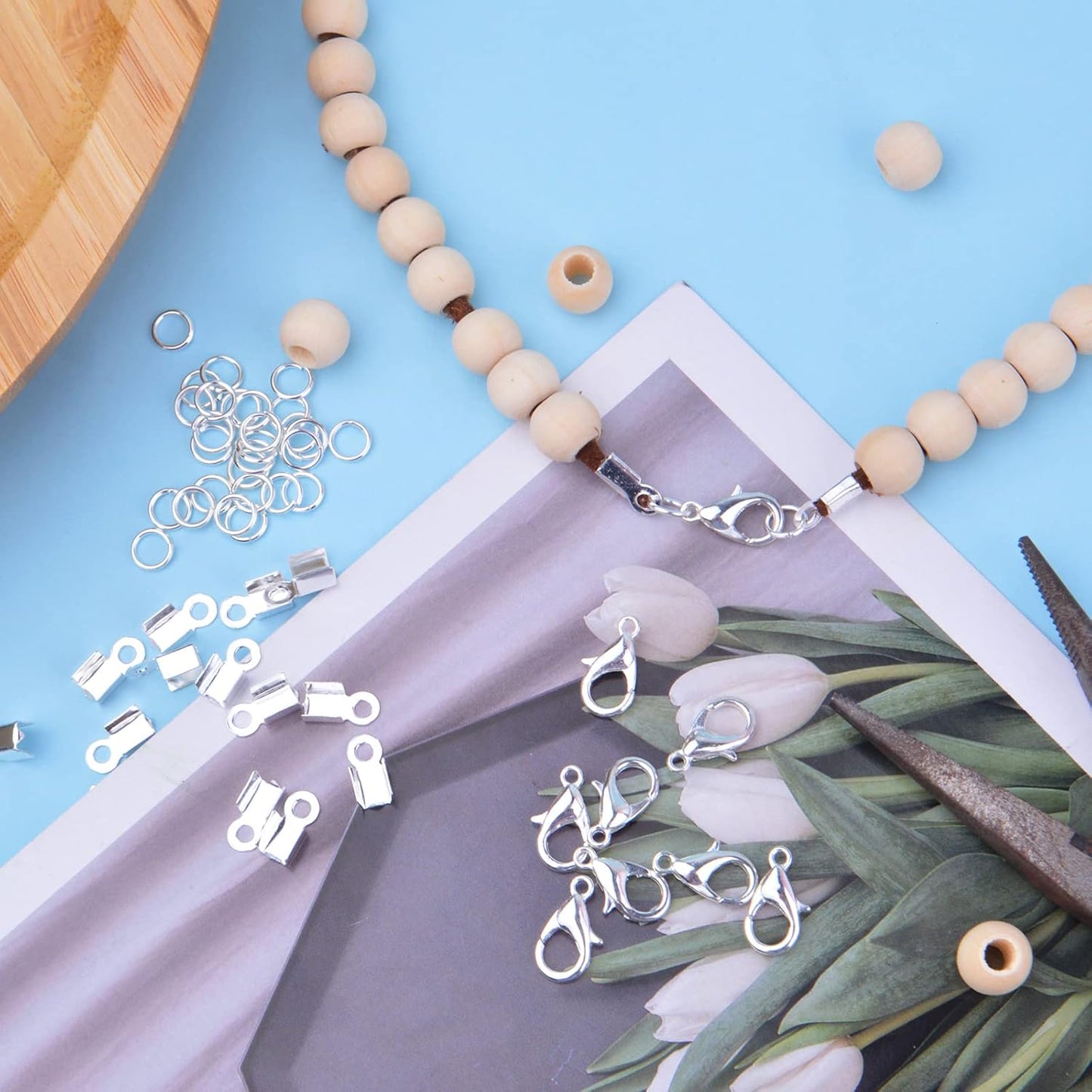 500pcs Silver Jewelry Making Accessories Kit, 200pcs Fold Over Cord End Caps Crimp End Tips, 200pcs Open Jump Rings and 100pcs Lobster Claw Clasps for Leather Ribbon Jewelry Making Findings