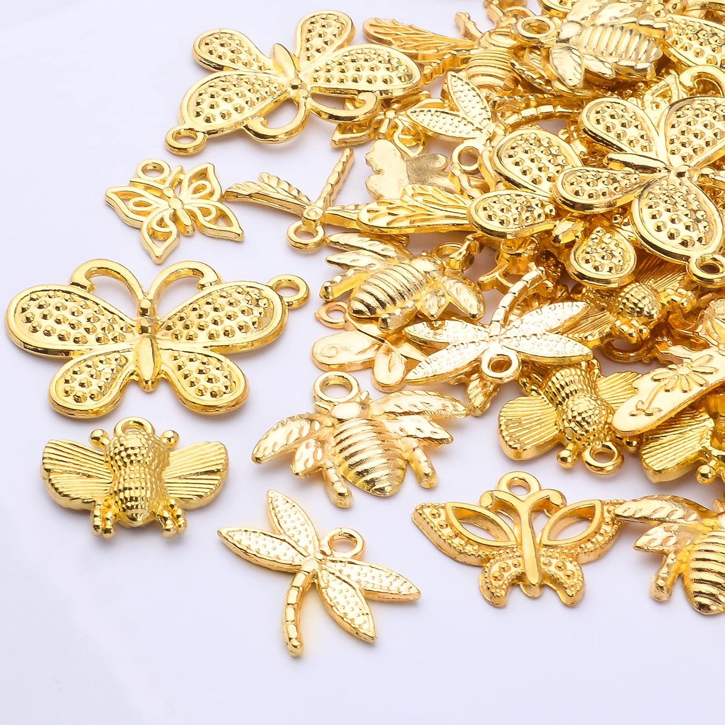 100pcs Gold Plated Mixed Butterfly Dragonfly Honeybee Charms Alloy Insect Dangle Pendants Craft Supplies for DIY Necklace Bracelet Jewelry Making Findings Accessory, 10 Styles