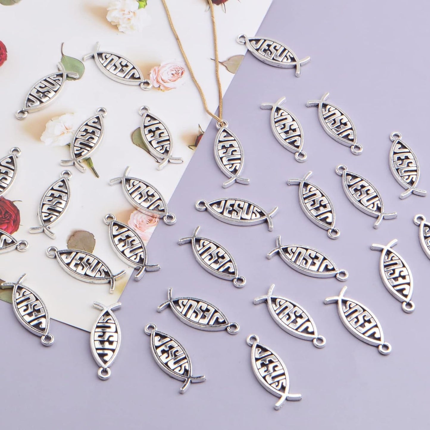 100pcs Antique Silver Jesus Fish Charms Tibetan Alloy Christian Fish Shaped Jesus Pendants Charms Craft Supplies for DIY Bracelet Necklace Jewelry Making Findings