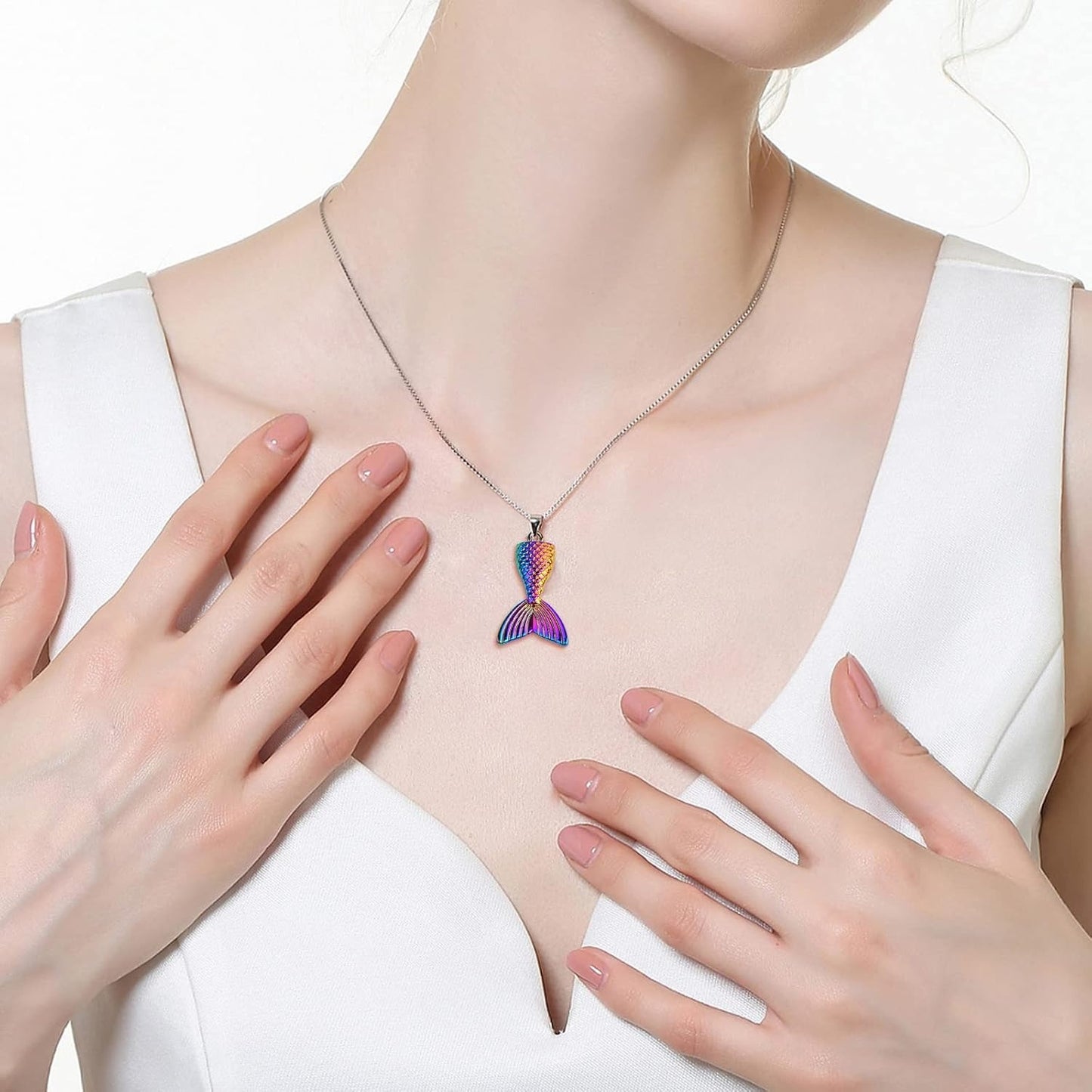 20pcs Stainless Steel Mixed Ocean Beach Charms Sea Creatures Starfish Seashell Octopus Pendants and 20pcs Open Jump Rings for DIY Bracelet Necklace Jewelry Making, Rainbow Color