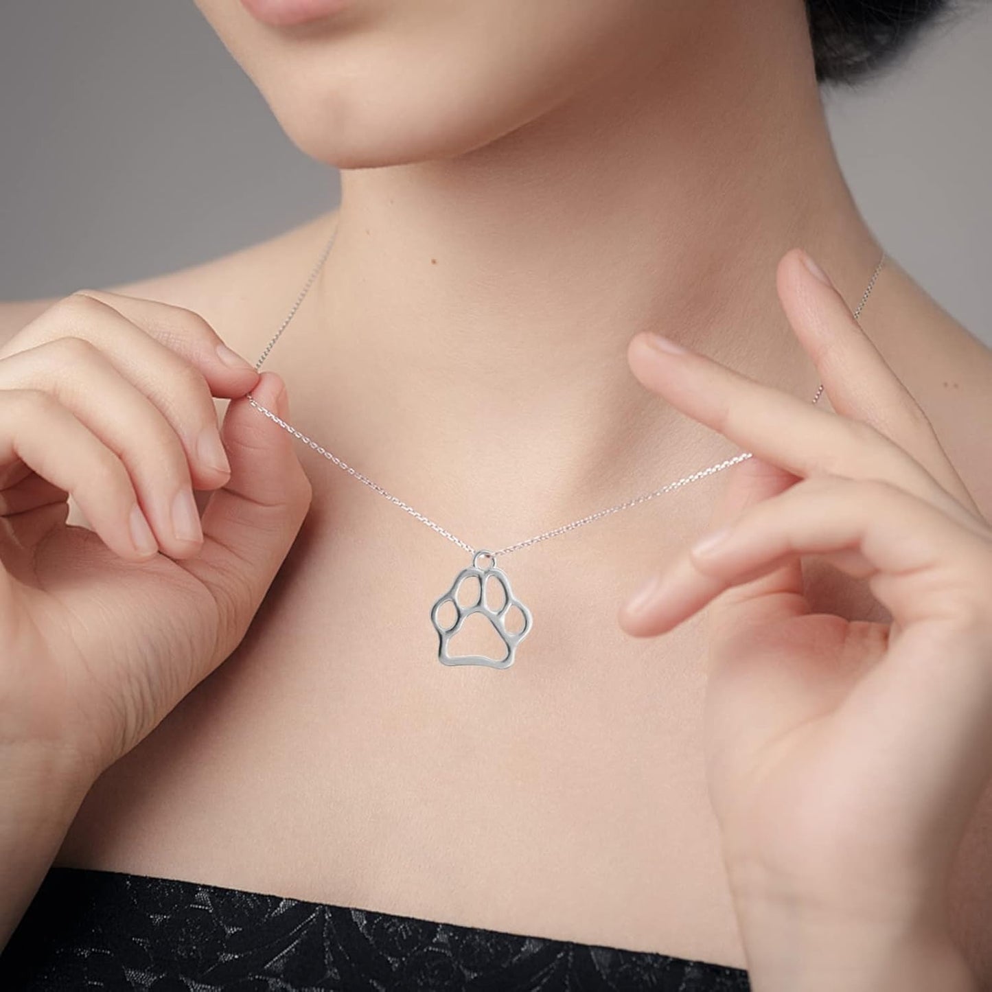 60pcs 2 Styles Animal Paw Print Pendant Charms Tibetan Alloy Bear Footprint Cat Paw Charms Craft Accessories for DIY Bracelet Earrings Jewelry Making Findings, 3 Colors