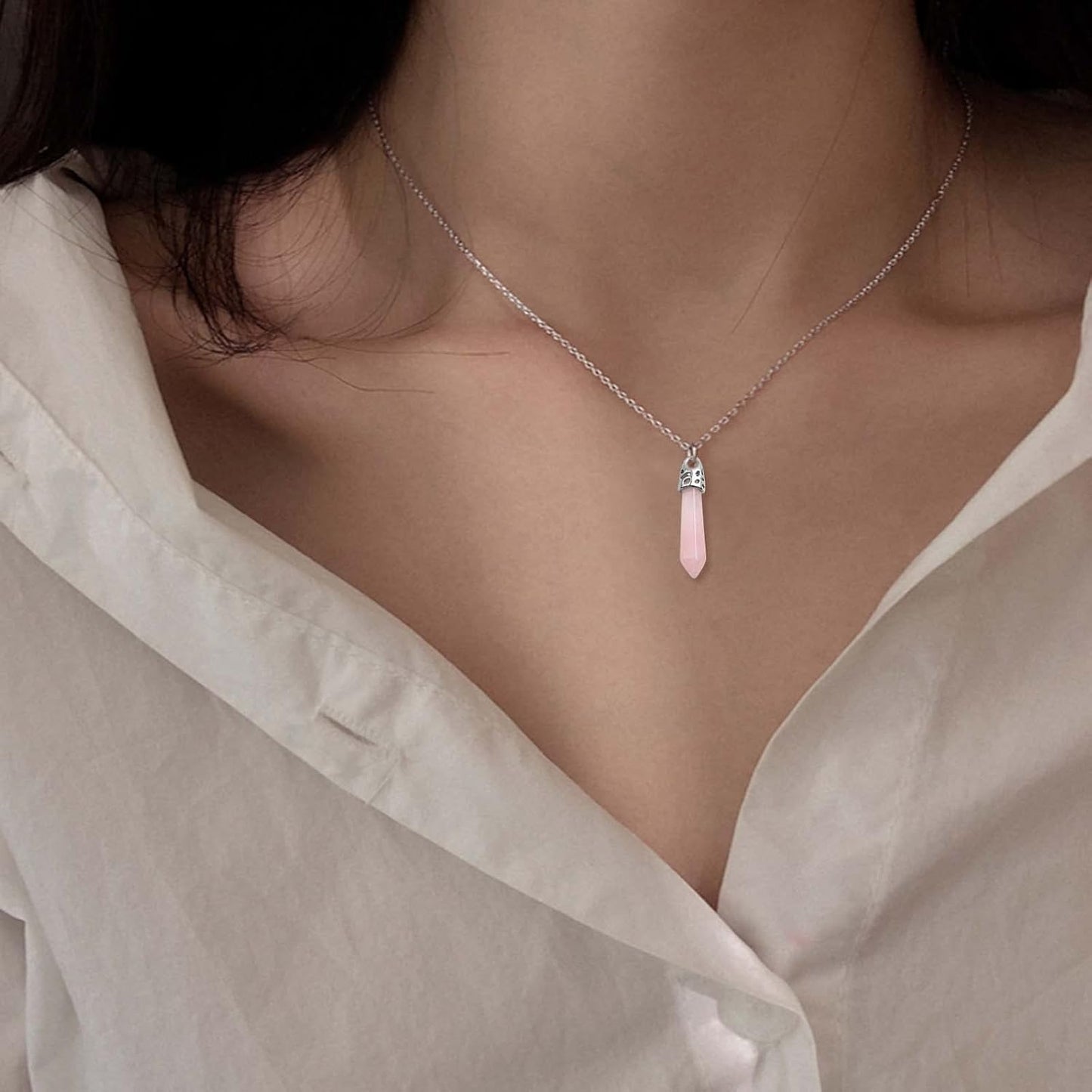 8pcs Bullet-Shaped Crystal Gemstone Charms Hexagonal Natural Stone Healing Pointed Chakra Stone Pendants for DIY Necklace Jewelry Making Valentine's Gifts, 8 Colors