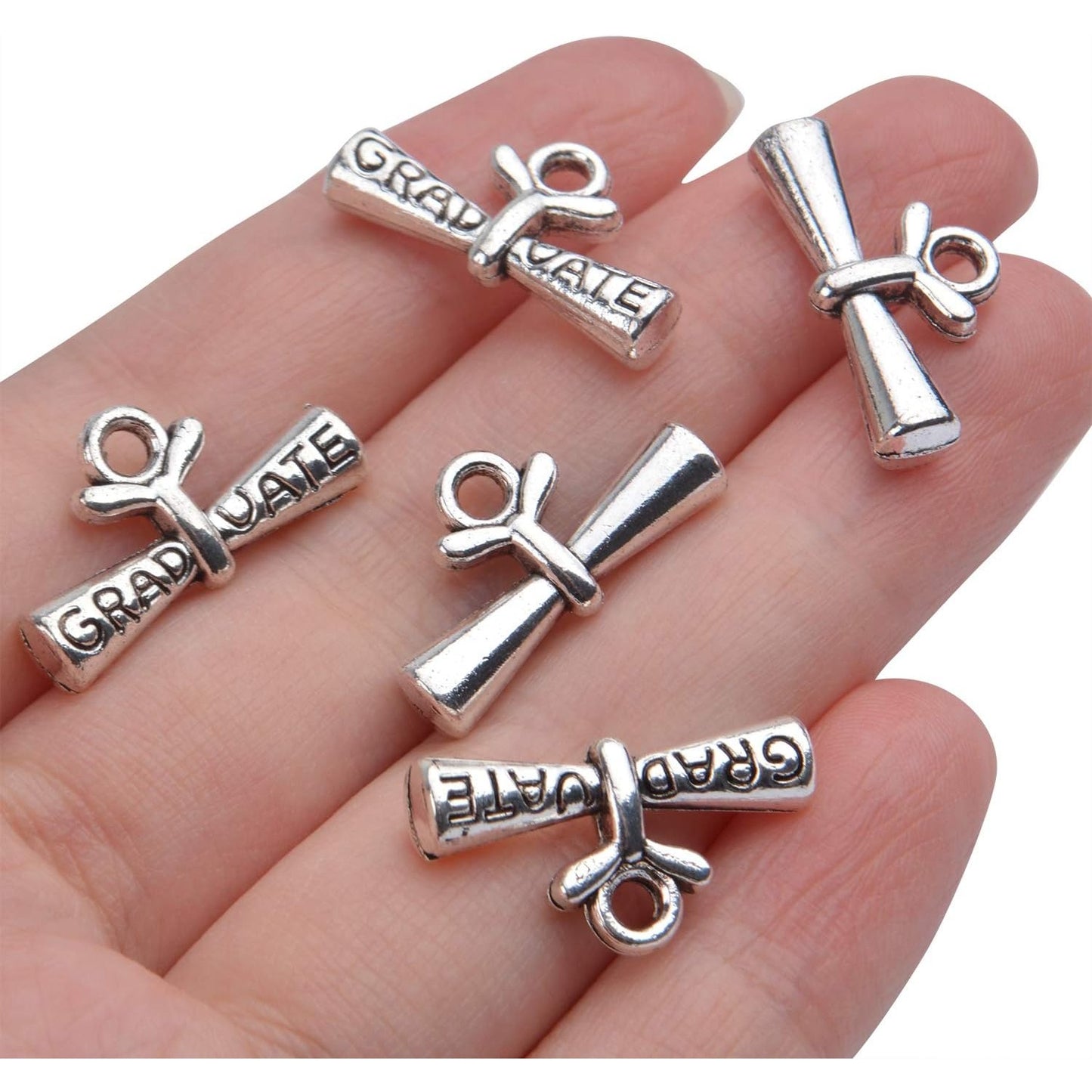 50pcs Silver Graduation Charms Pendants Graduate Hanging Charm with Diploma for Bracelets Keychain Necklace