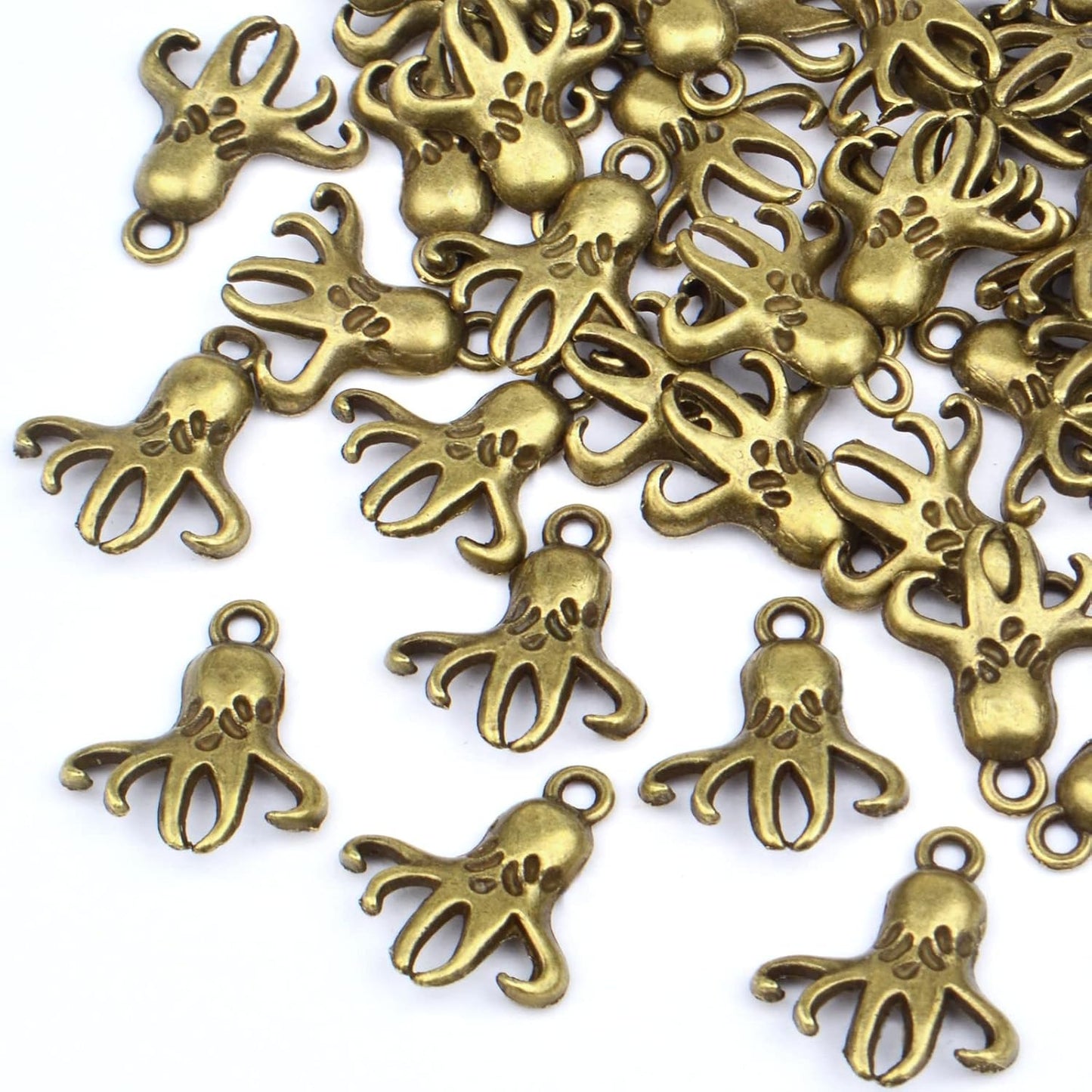 50 Pieces Antique Bronze Octopus Charms Pendants Vintage Alloy Sea Animal Dangle Pendants for DIY Earrings Necklace Bracelet Jewelry Making
