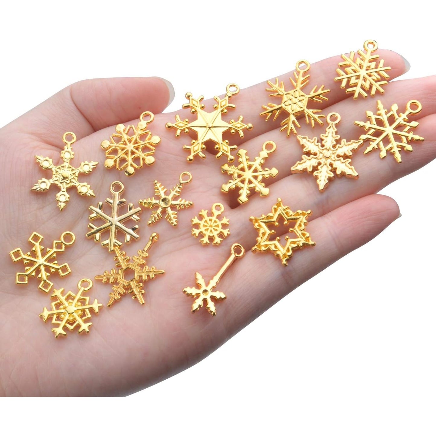 Christmas Snowflake Charms, 100g (about 80pcs - 90pcs) Mixed Alloy Snowflake Pendant Craft Supplies Jewelry Findings for DIY Necklace Bracelet Jewelry Making, Gold