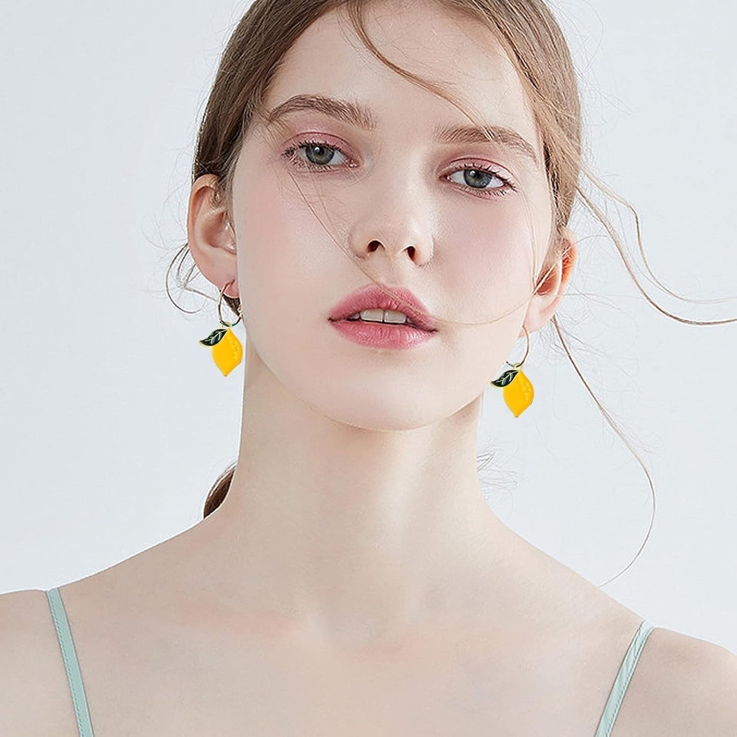 40pcs Faux Fruit Pendant Charms Yellow Enamel Alloy Lemon Pear Dangle Pendants Craft Accessories for DIY Necklace Bracelet Earring Jewelry Making Decor
