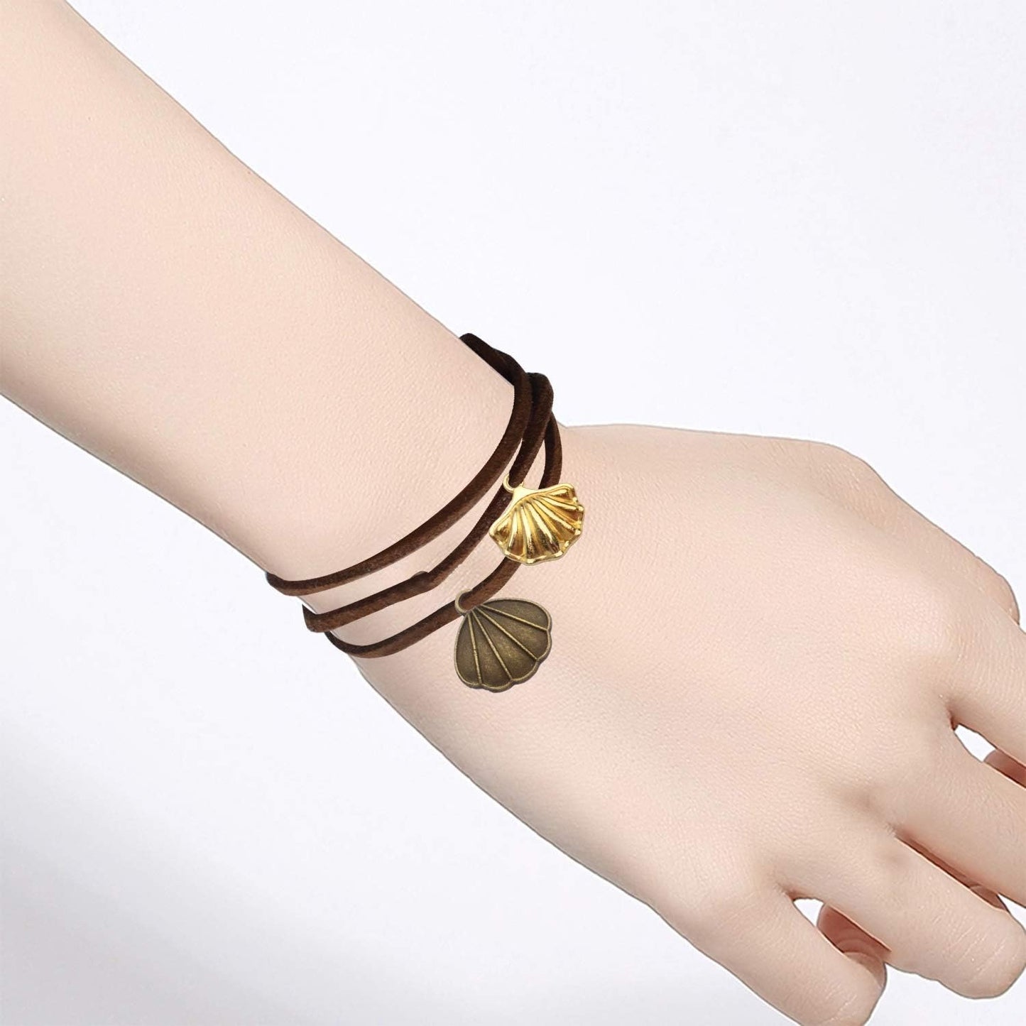 100 Gram Assorted Seashells Charms Conch Pendants Alloy Pendants Charms Jewelry Charm Pendant for Necklace Bracelet DIY Craft Jewelry Making Supplies