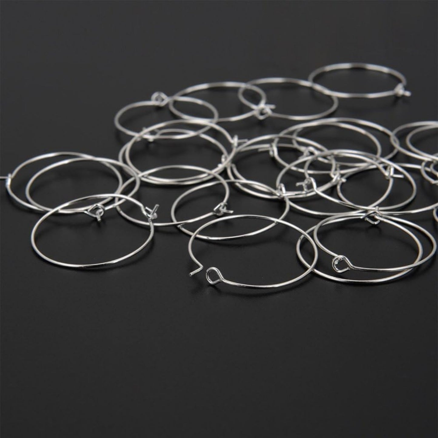 140Pcs Metal Wine Glass Charm Rings Earring Hoops and Ocean Fish & Sea Charms Pendants for DIY Your Unique Wine Glass Marker