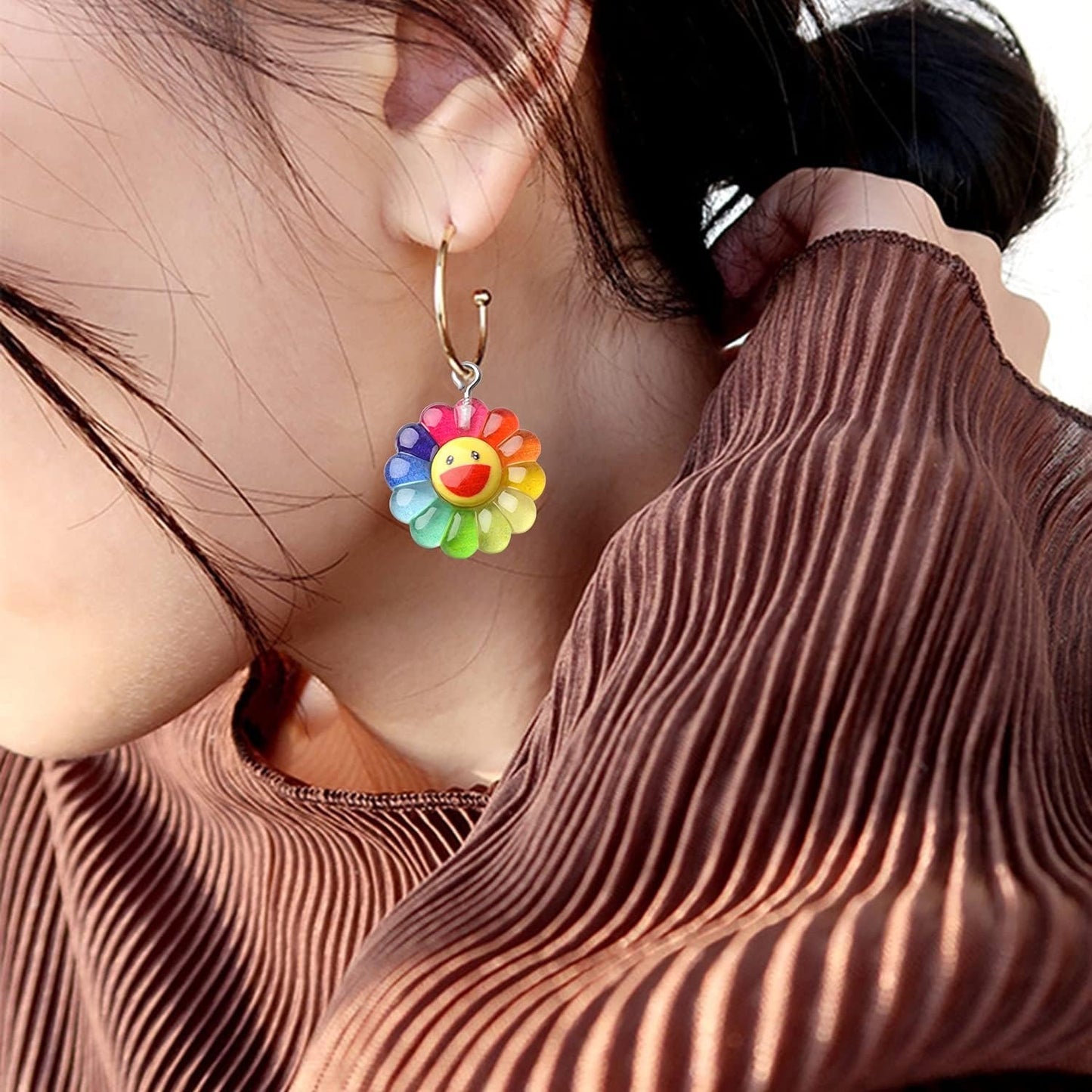 Sunflower Pendants, 20pcs Resin Rainbow Flower Charms & Smiley Face Cabochons for DIY Jewelry, 2 Sizes