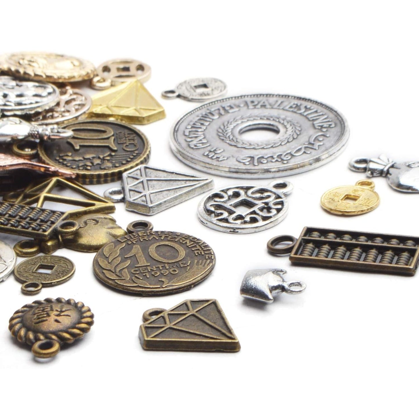 Coins Charms Jewelry, 100g(About30-70pcs) Retro Coins Cash Charms Bulk Craft Supply Mixed Shape Metal Alloy Pendants Fashion Accessories for DIY Jewelry Making