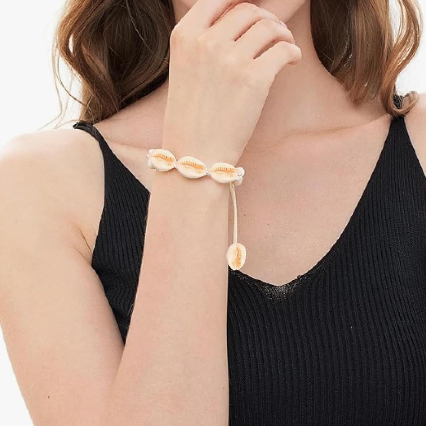 Sea Shell Necklace Bracelet Set, Handmade Adjustable Natural Shell Bracelets Summer Boho Hawaii Braided Rope Beach Conch Seashell Choker Collars for Women Lady Jewelry Gift