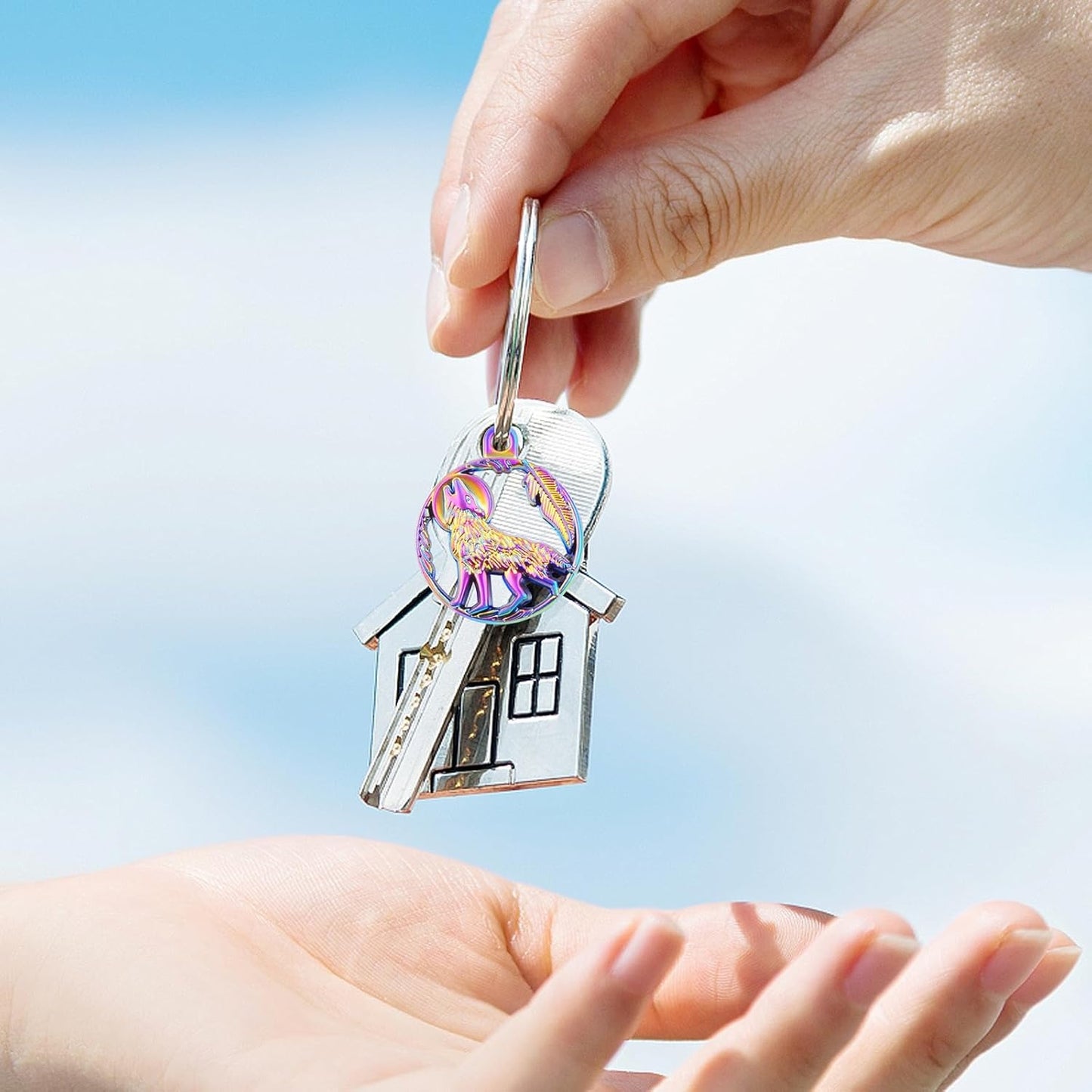 10 Pieces Rainbow Color Wolf Shape Charms Alloy Hollow Animal Wolf Dangle Pendants Hanging Ornaments for DIY Necklace Bracelet Jewelry Making Crafting, 25 x 21 mm