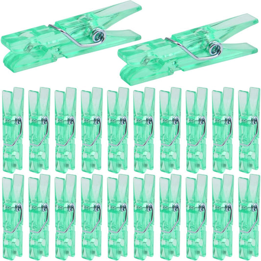 100pcs Green Plastic Clothespins Mini Clear Clips Hanging Pictures Paper Peg Pins for DIY Arts Crafts and Wedding Party Photo Holder Card Decoration, 34 x 7 x 5 mm