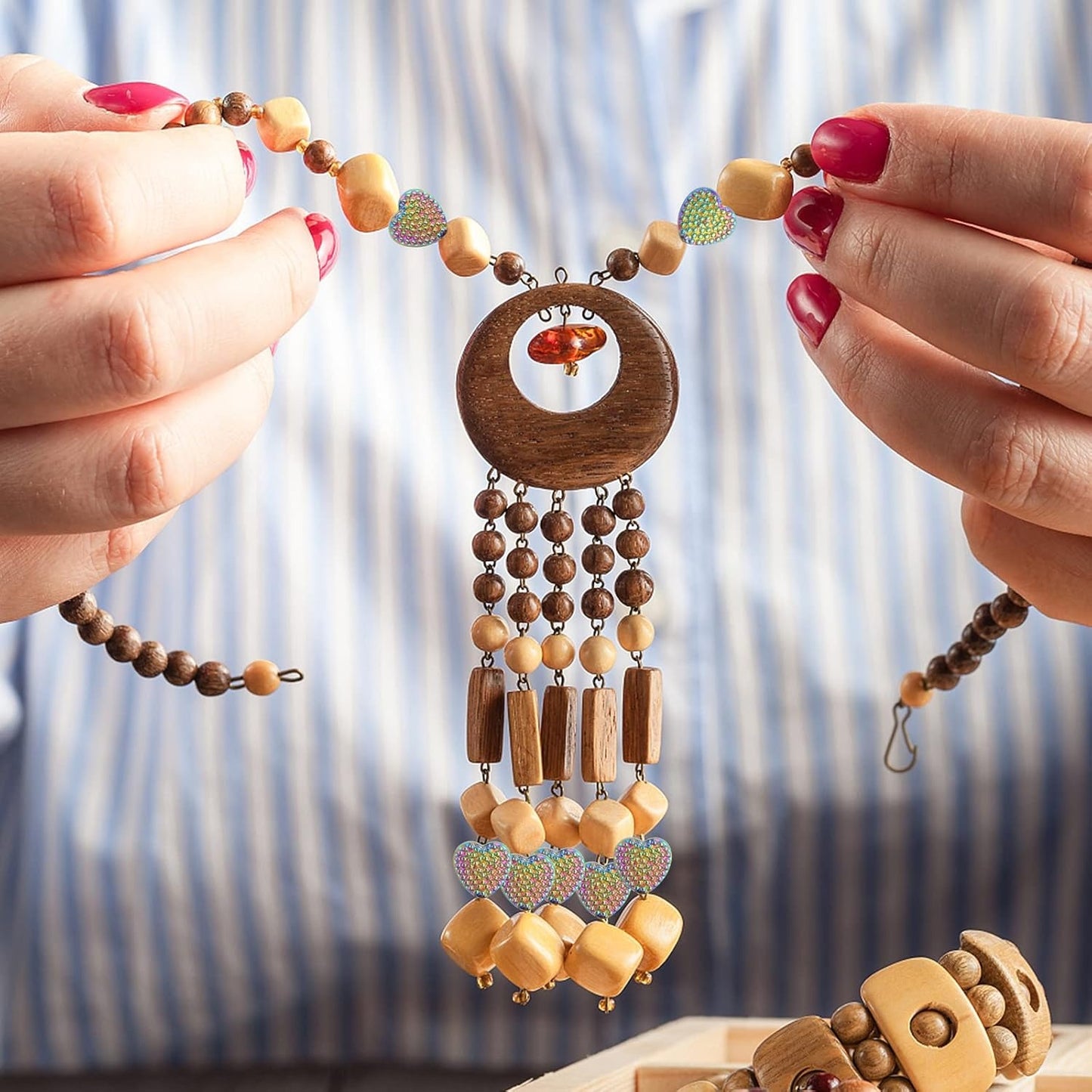 30pcs Alloy Heart Shape Spacer Beads Small Shiny Heart Love Loose Beads Handmade Accessories for DIY Bracelet Necklace Earrings Jewelry Making Valentine's Day, Rainbow Color